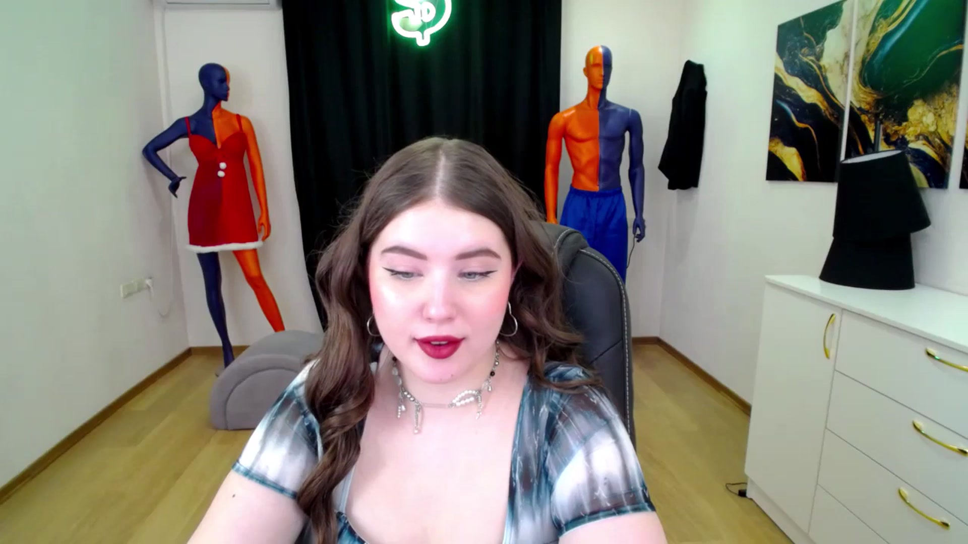 Gallery image thumbnail from AdmireMyEyes's myfreecams stream on, 02/05/2025, 09:12 image 6 of 20