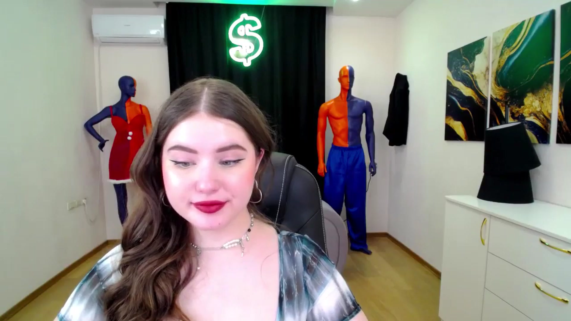 Gallery image thumbnail from AdmireMyEyes's myfreecams stream on, 02/05/2025, 09:12 image 11 of 20