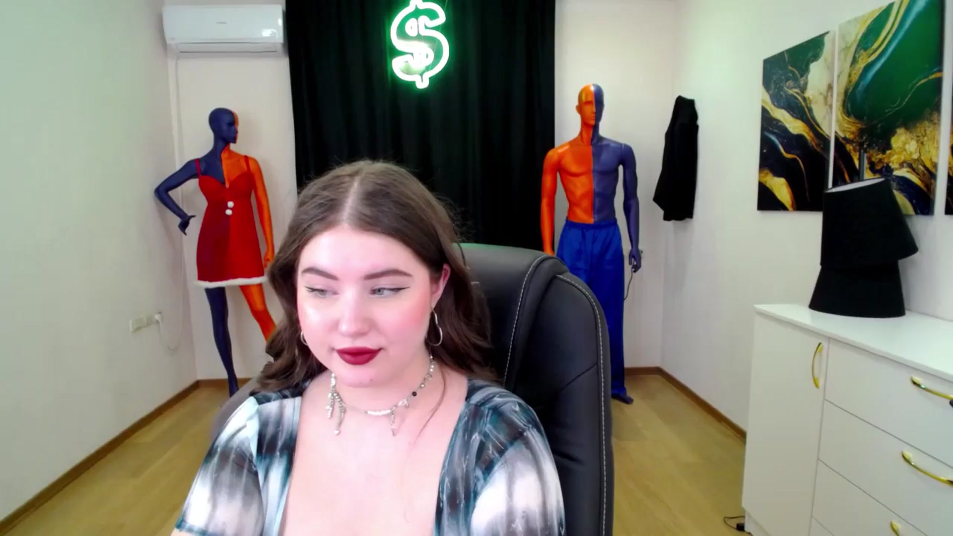 Gallery image thumbnail from AdmireMyEyes's myfreecams stream on, 02/05/2025, 09:48 image 7 of 20