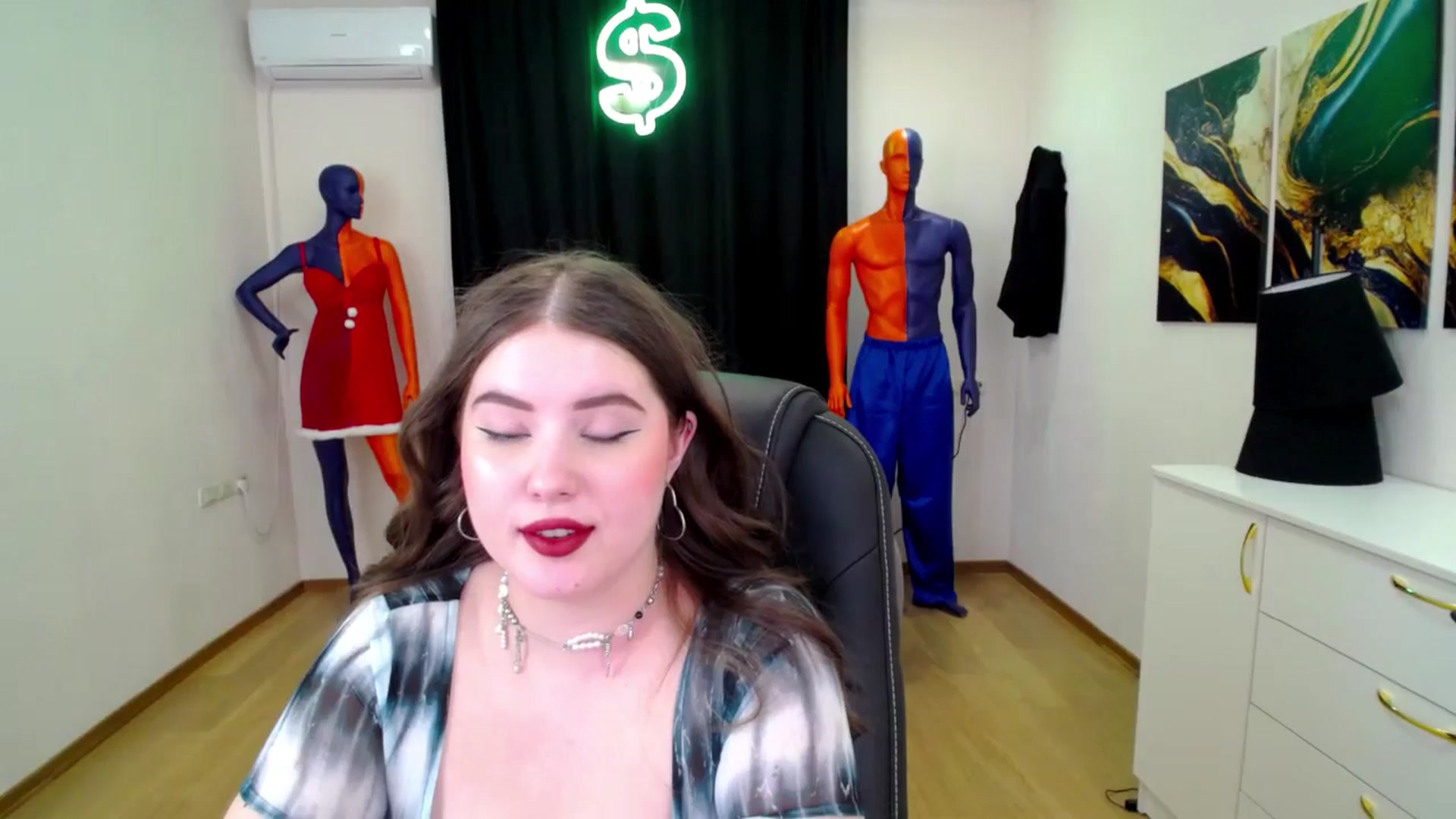 Gallery image thumbnail from AdmireMyEyes's myfreecams stream on, 02/05/2025, 09:48 image 13 of 20