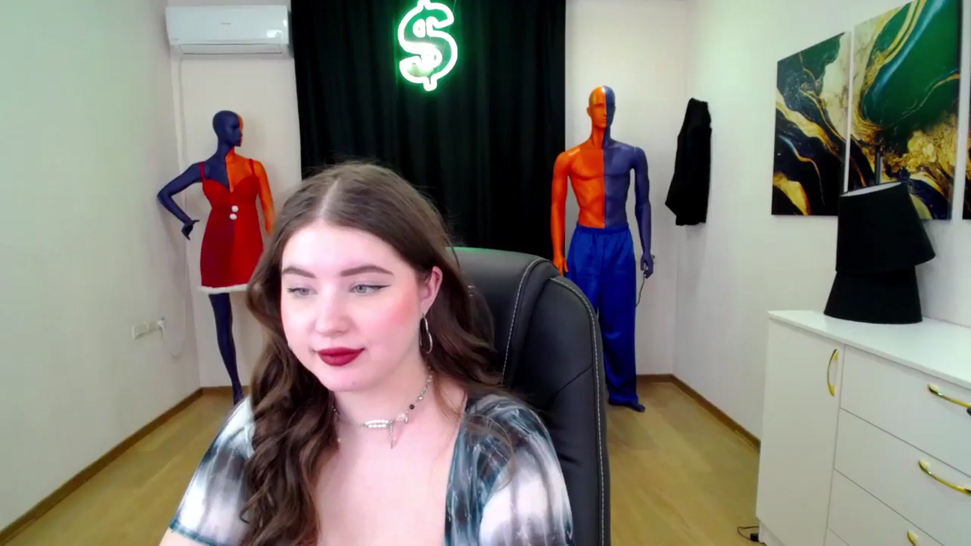Gallery image thumbnail from AdmireMyEyes's myfreecams stream on, 02/05/2025, 09:48 image 18 of 20