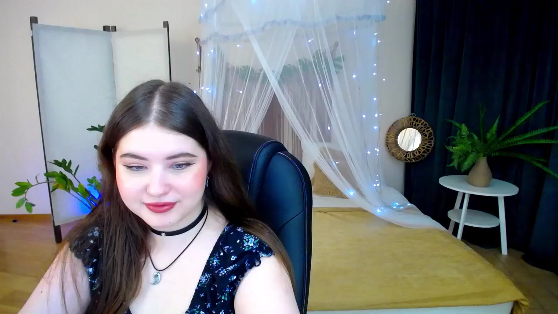 Gallery image thumbnail from AdmireMyEyes's myfreecams stream on, 02/06/2025, 18:41 image 8 of 20