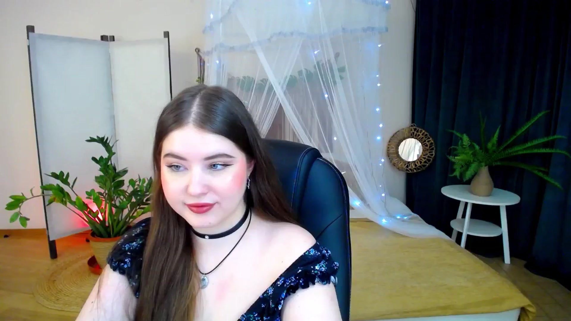 Gallery image thumbnail from AdmireMyEyes's myfreecams stream on, 02/06/2025, 19:47 image 8 of 20