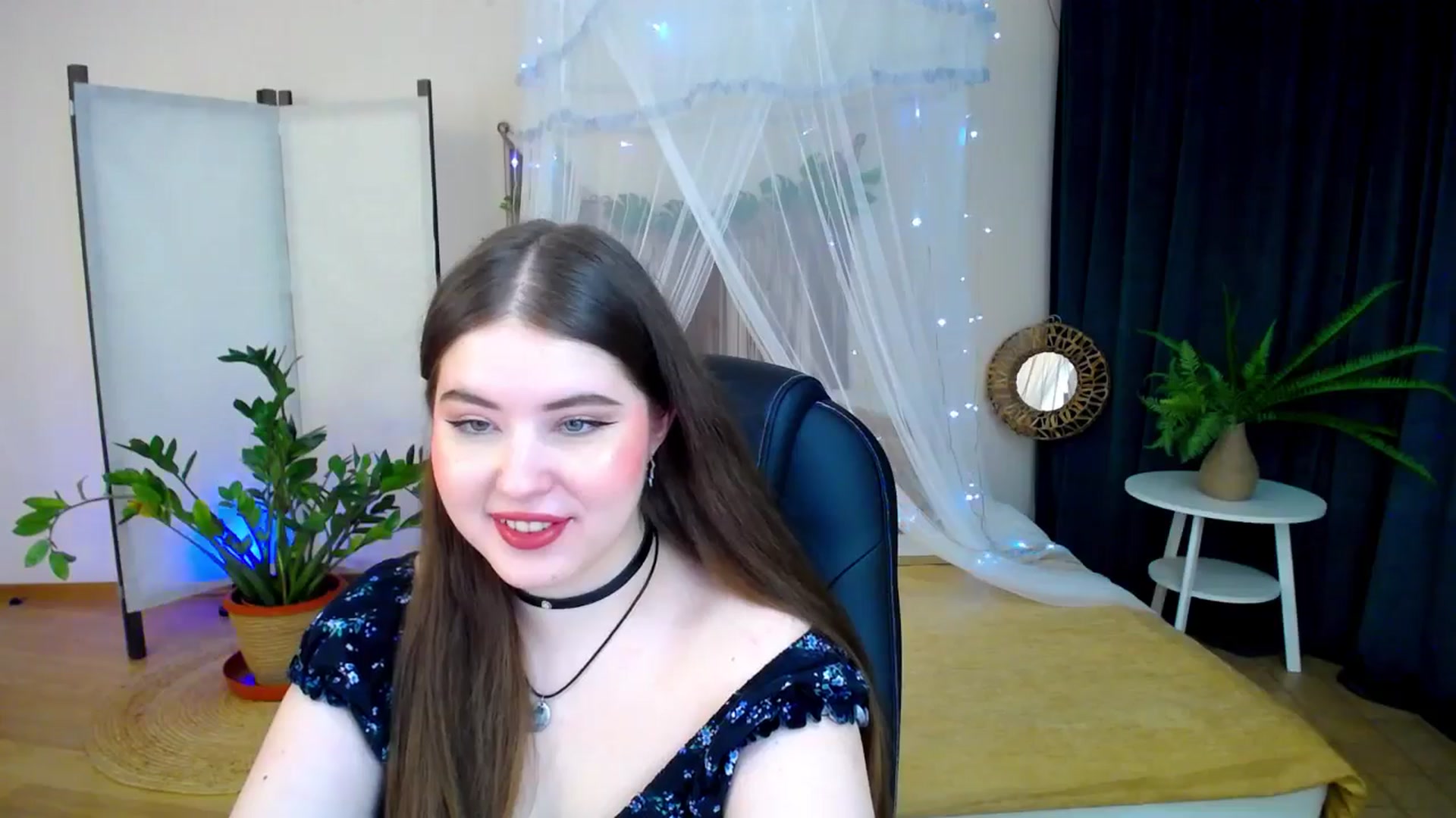 Gallery image thumbnail from AdmireMyEyes's myfreecams stream on, 02/06/2025, 19:47 image 6 of 20