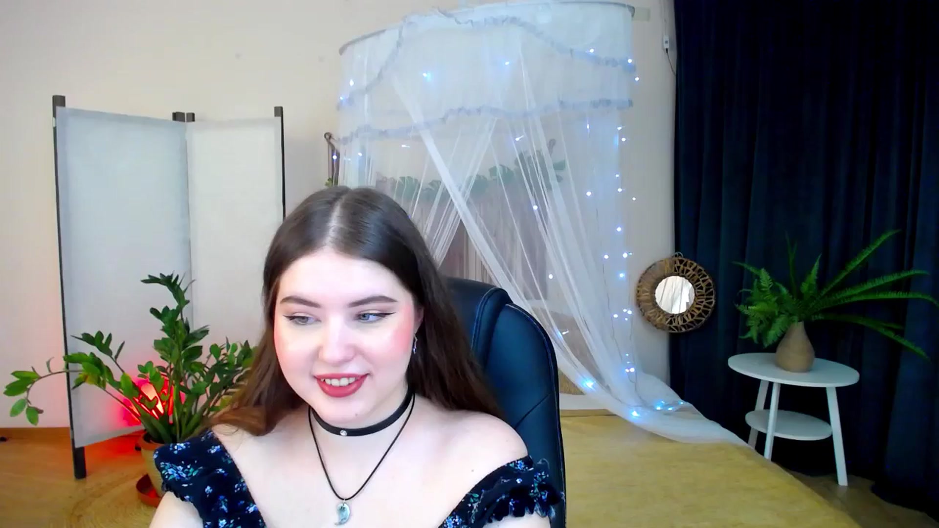 Gallery image thumbnail from AdmireMyEyes's myfreecams stream on, 02/06/2025, 19:47 image 4 of 20
