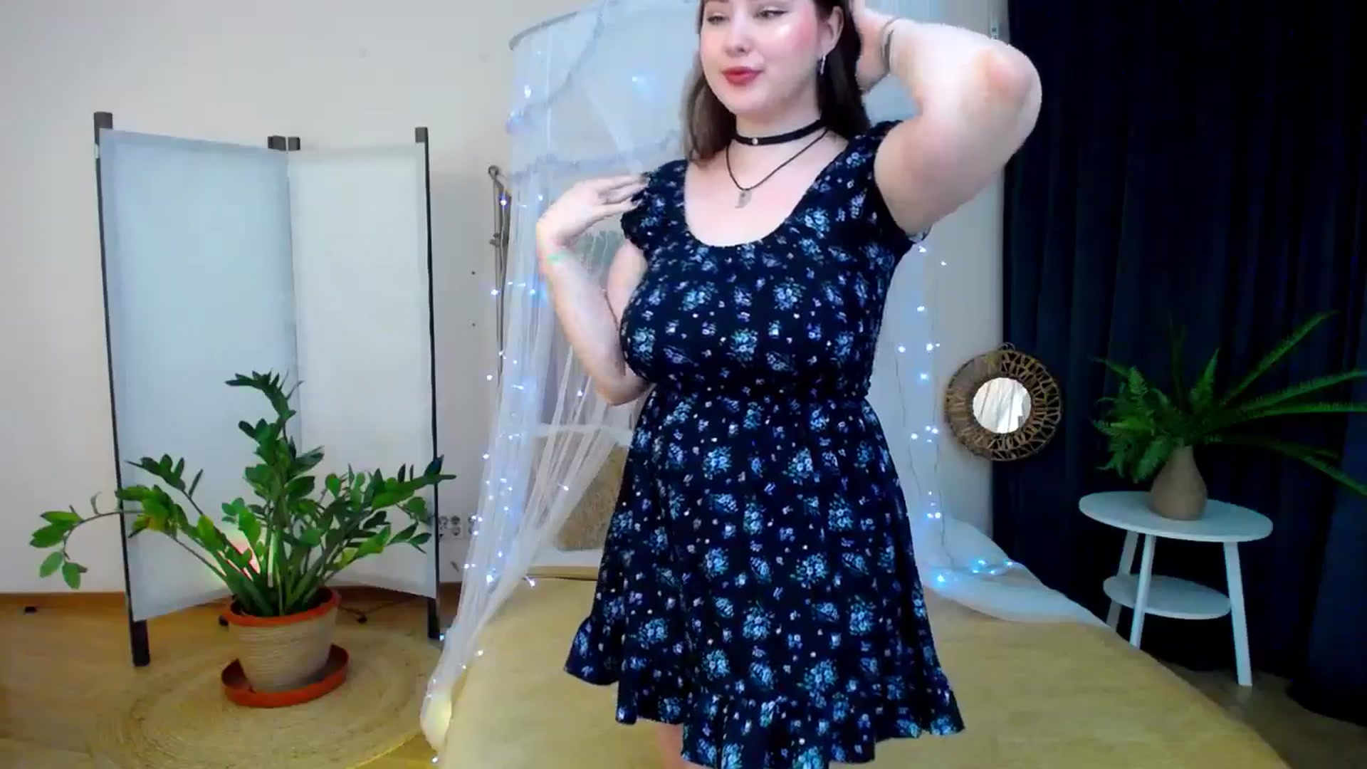 Gallery image thumbnail from AdmireMyEyes's myfreecams stream on, 02/06/2025, 19:47 image 10 of 20