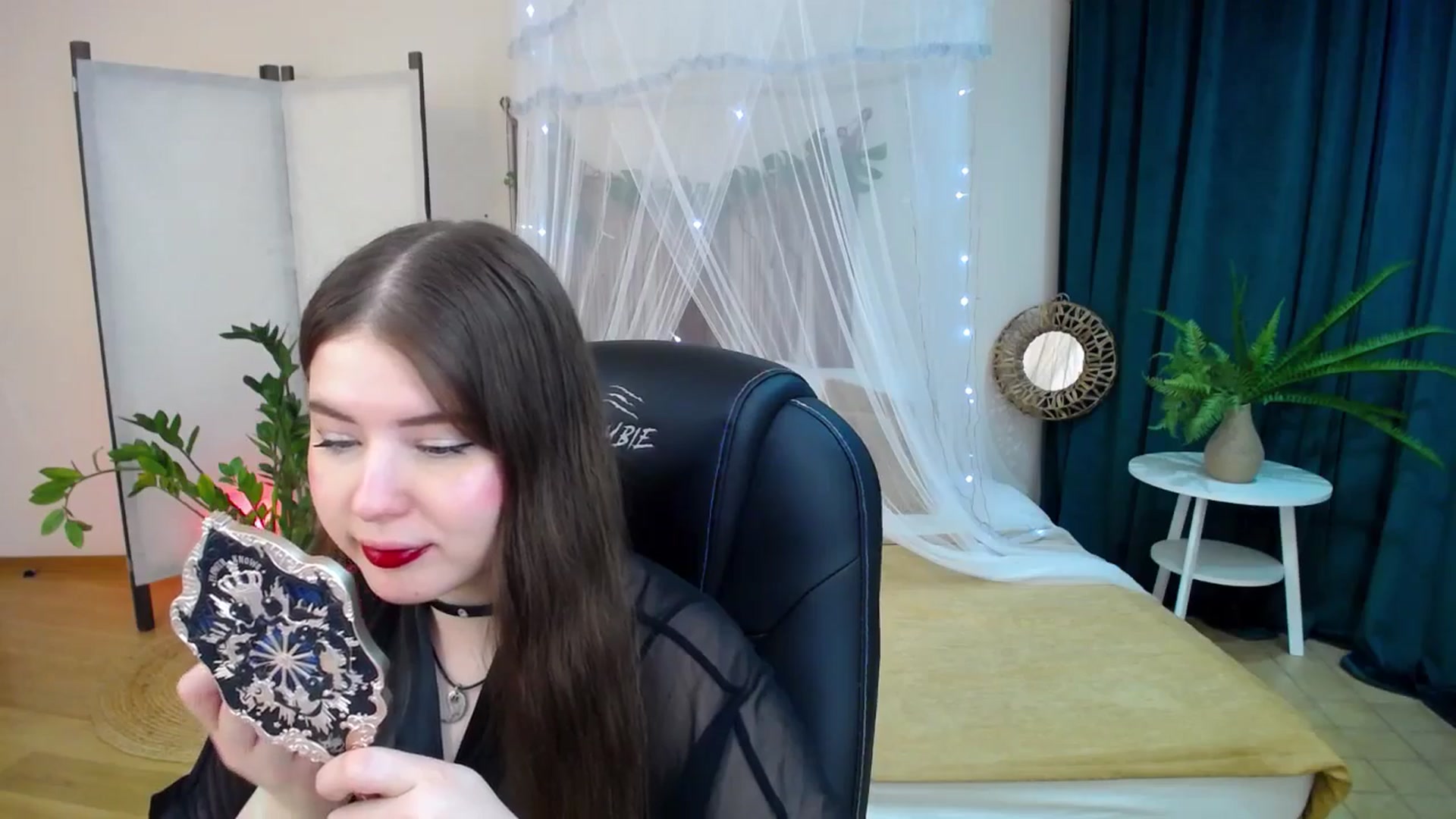 Gallery image thumbnail from AdmireMyEyes's myfreecams stream on, 02/07/2025, 18:59 image 6 of 20