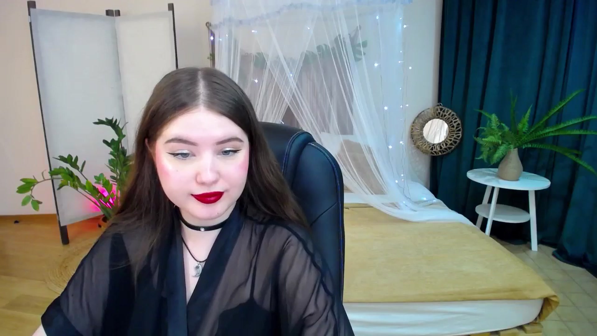 Gallery image thumbnail from AdmireMyEyes's myfreecams stream on, 02/07/2025, 18:59 image 20 of 20