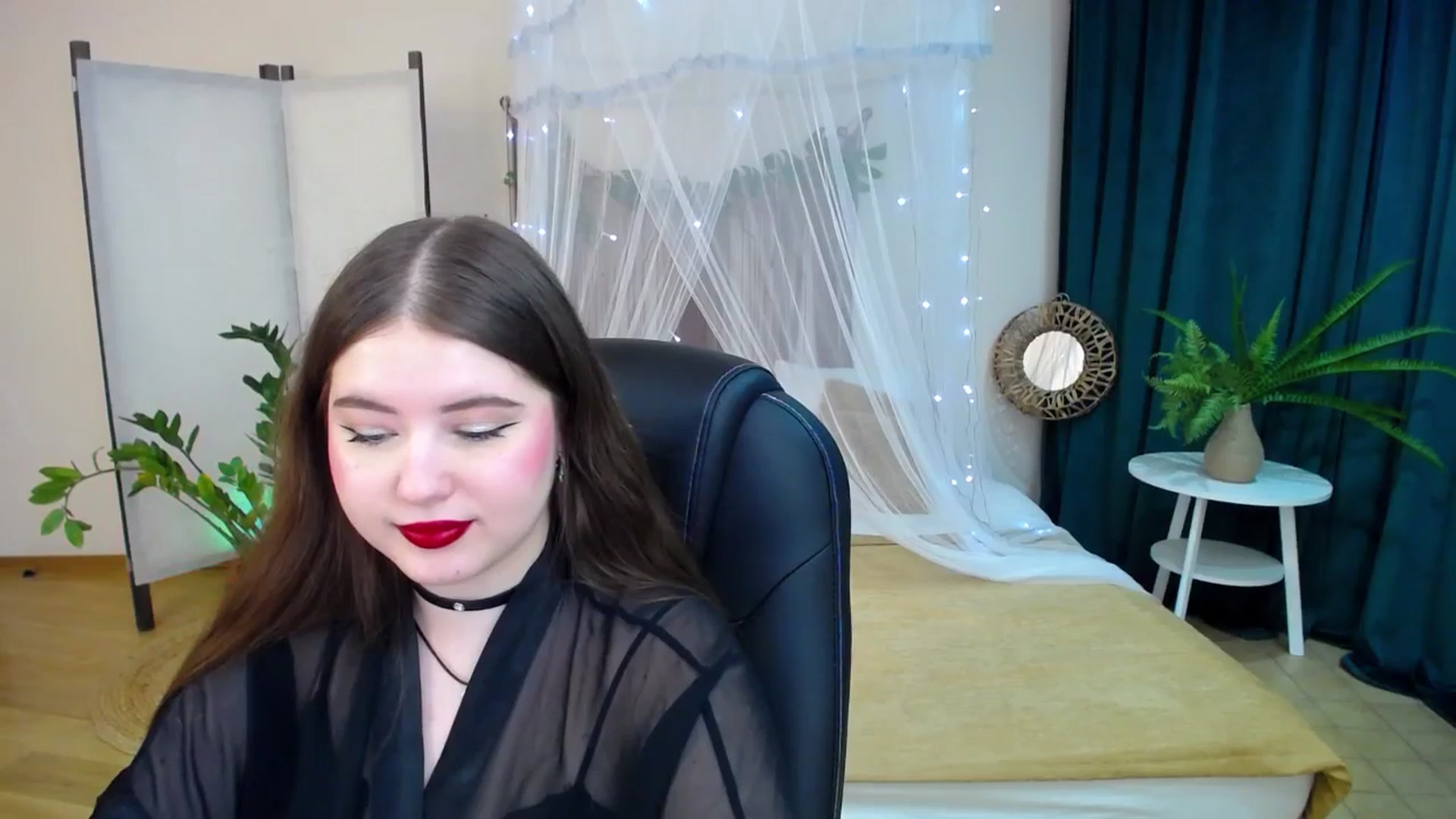Gallery image thumbnail from AdmireMyEyes's myfreecams stream on, 02/07/2025, 18:59 image 14 of 20