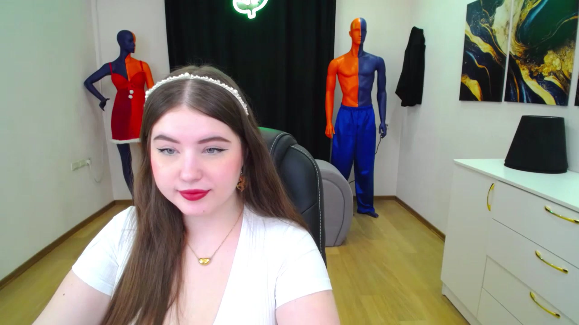 Gallery image thumbnail from AdmireMyEyes's myfreecams stream on, 02/08/2025, 19:05 image 3 of 20