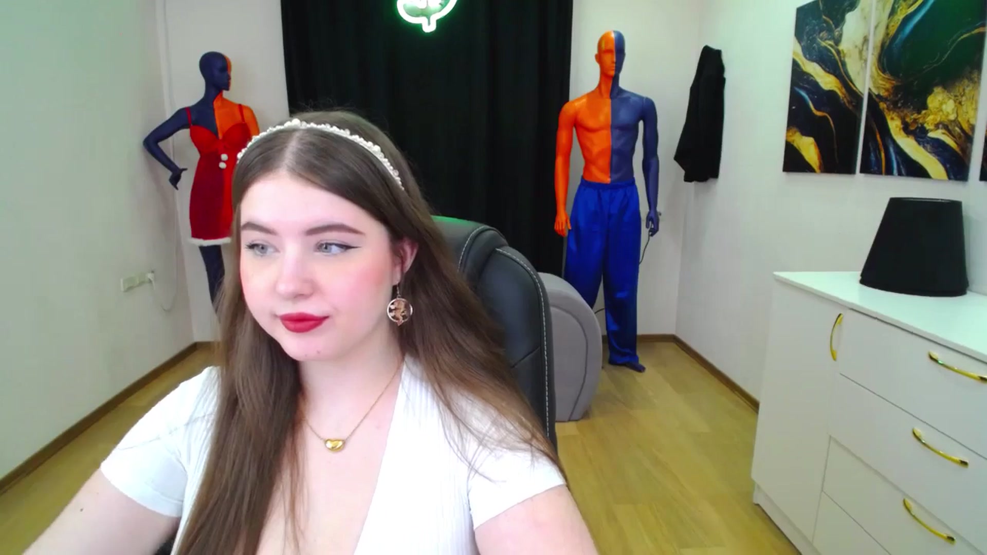 Gallery image thumbnail from AdmireMyEyes's myfreecams stream on, 02/08/2025, 19:05 image 7 of 20