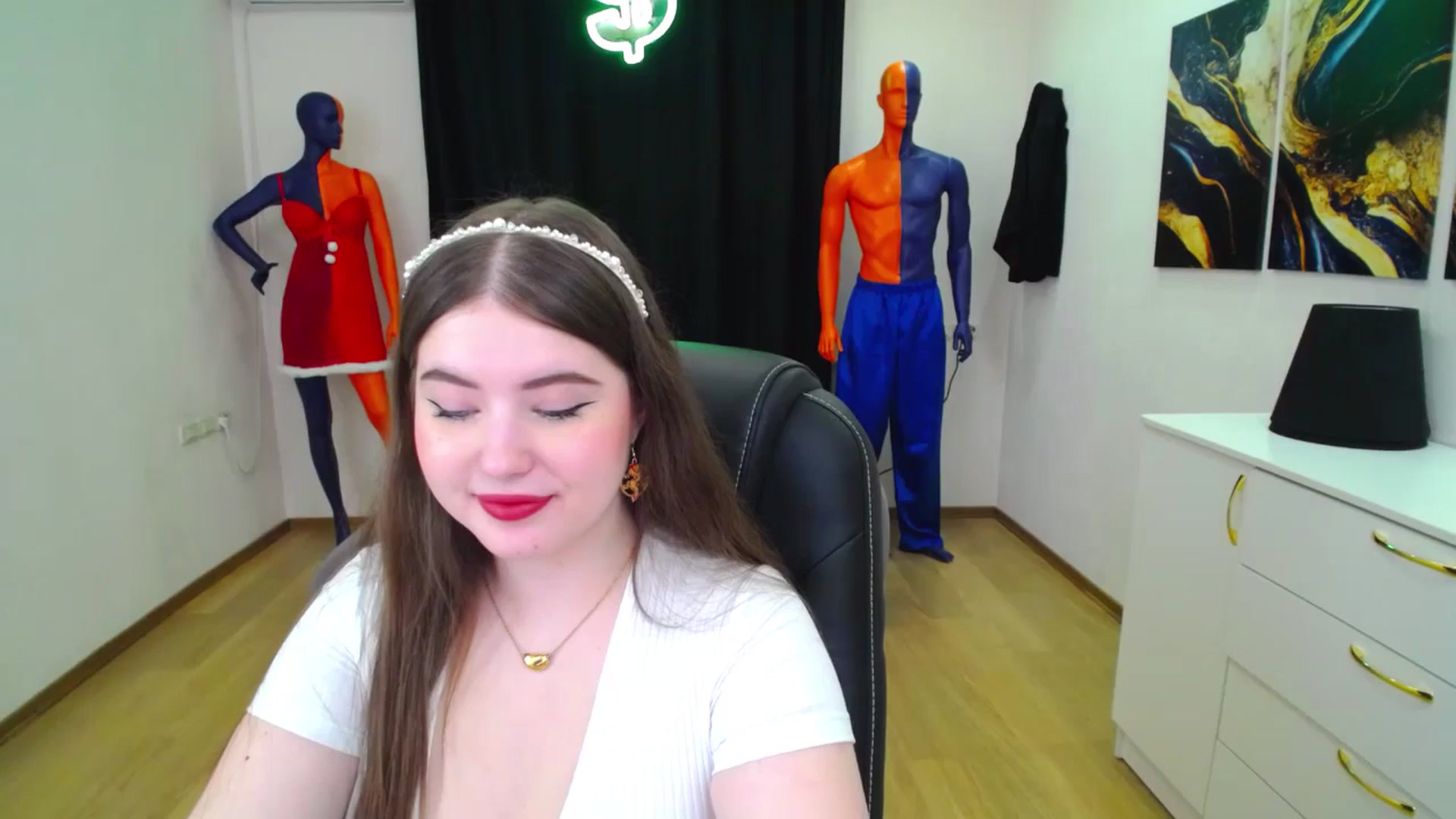 Gallery image thumbnail from AdmireMyEyes's myfreecams stream on, 02/08/2025, 19:48 image 12 of 20