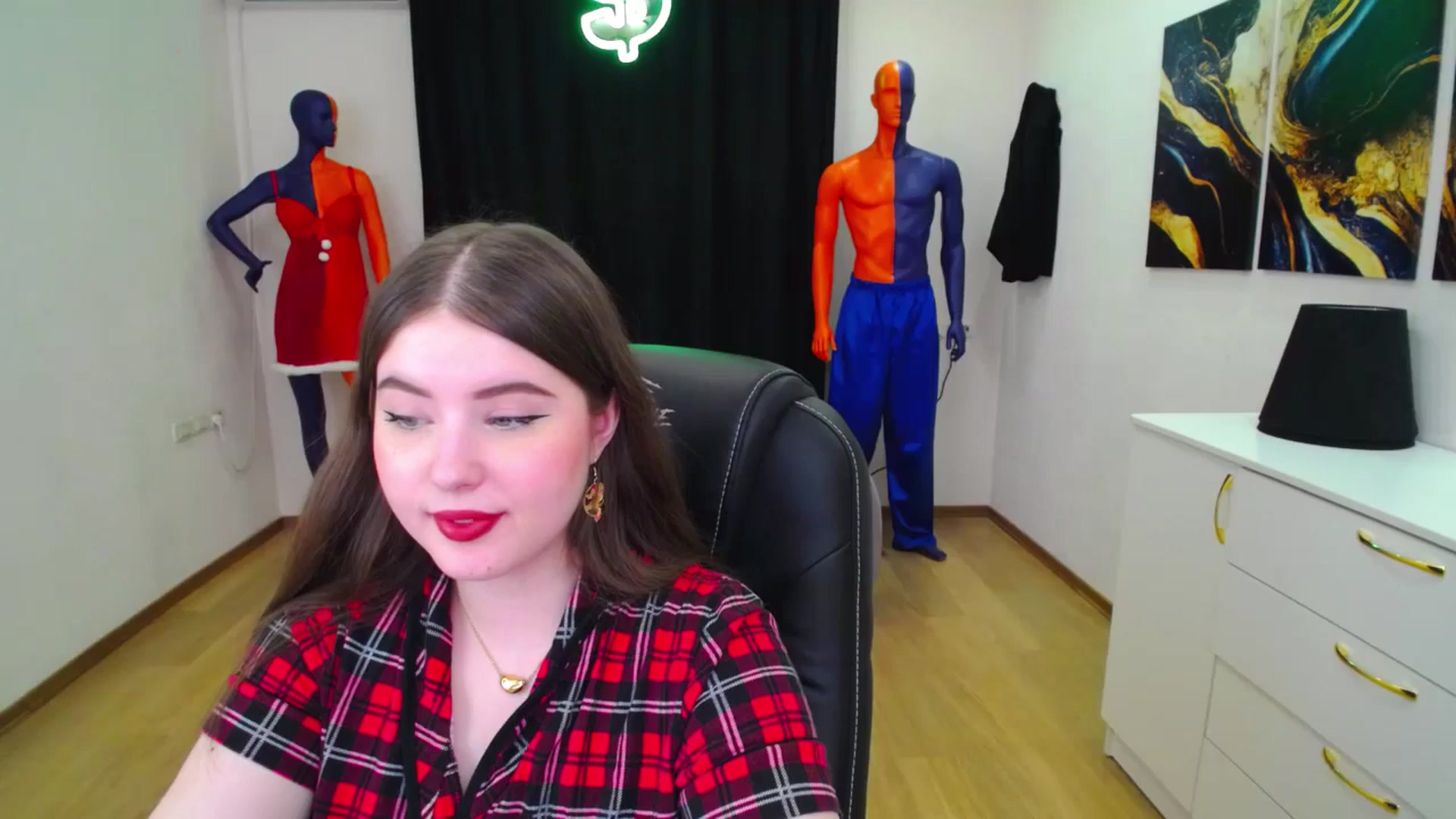 Gallery image thumbnail from AdmireMyEyes's myfreecams stream on, 02/08/2025, 21:24 image 20 of 20