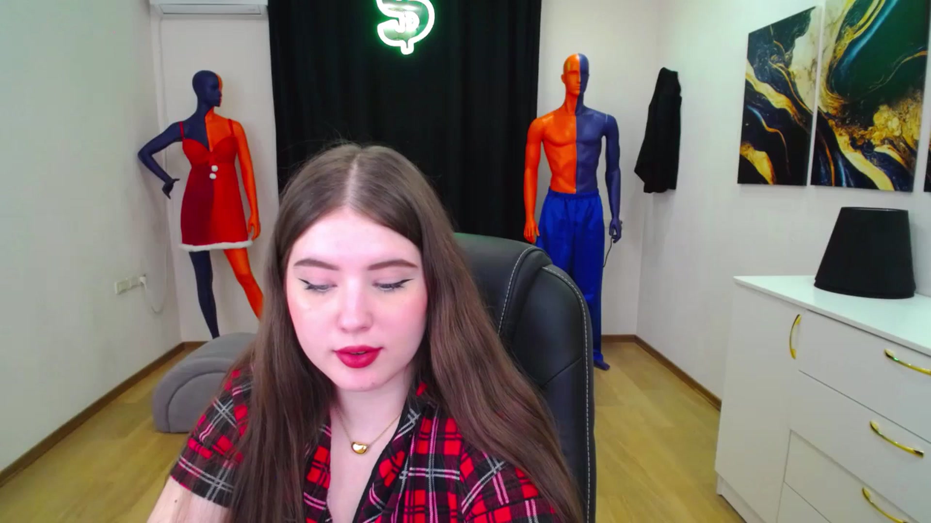 Gallery image thumbnail from AdmireMyEyes's myfreecams stream on, 02/09/2025, 01:04 image 7 of 20