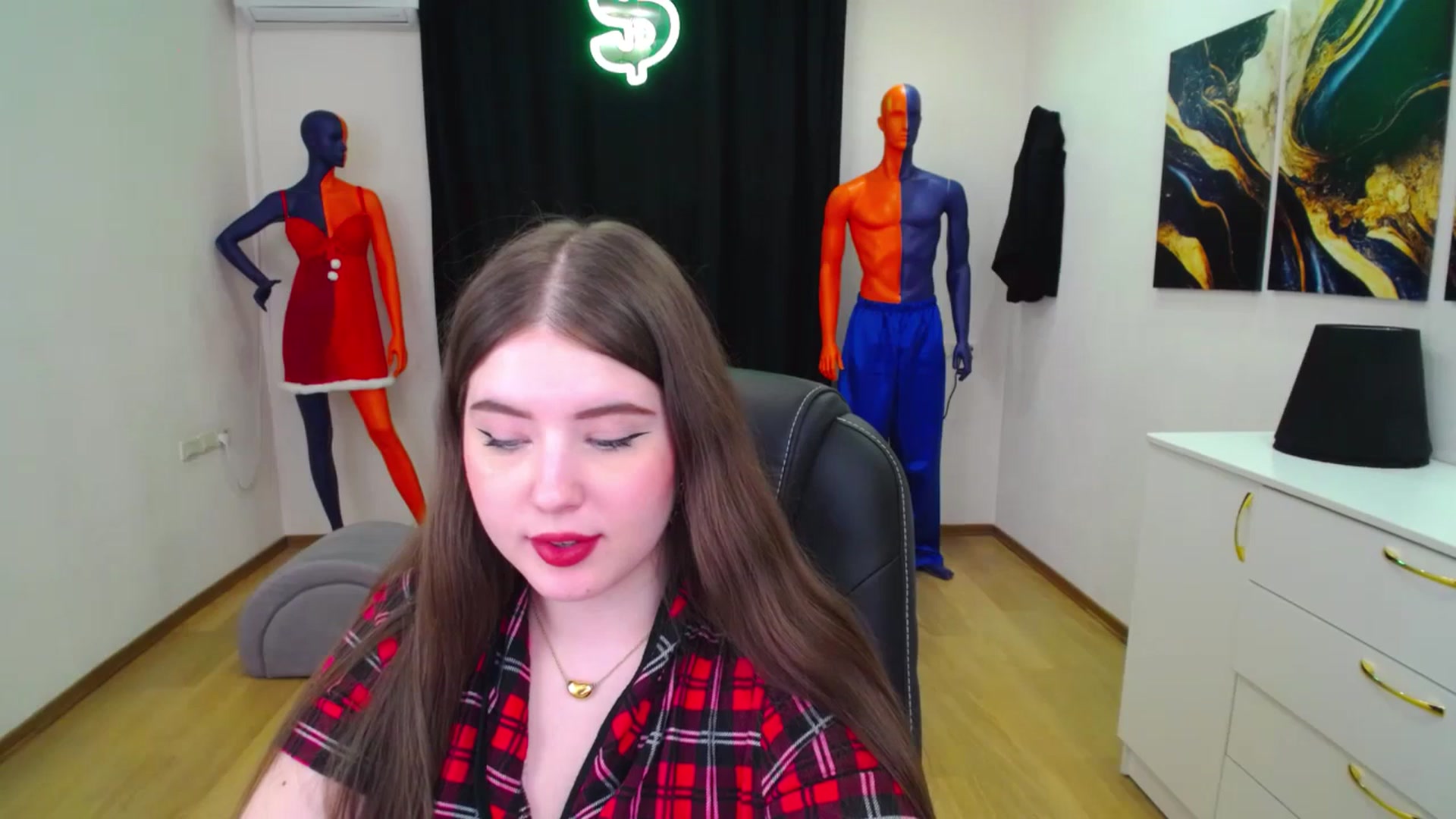 Gallery image thumbnail from AdmireMyEyes's myfreecams stream on, 02/09/2025, 01:04 image 9 of 20