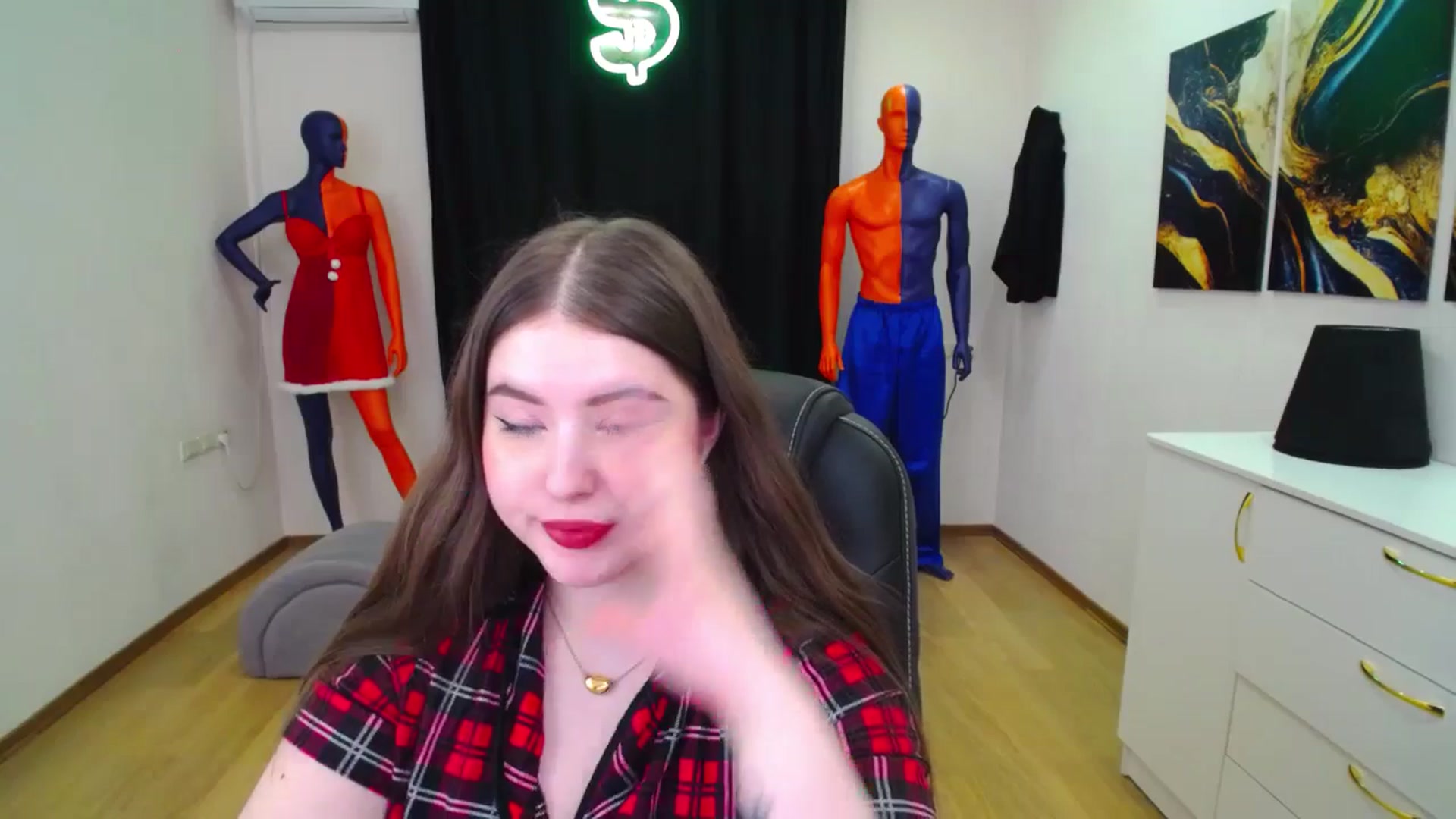Gallery image thumbnail from AdmireMyEyes's myfreecams stream on, 02/09/2025, 01:04 image 14 of 20