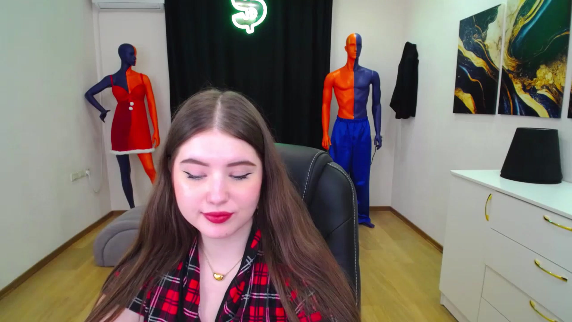 Gallery image thumbnail from AdmireMyEyes's myfreecams stream on, 02/09/2025, 01:04 image 20 of 20