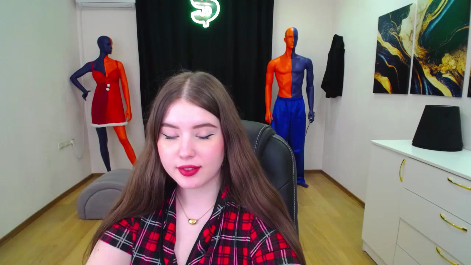 Gallery image thumbnail from AdmireMyEyes's myfreecams stream on, 02/09/2025, 01:04 image 10 of 20