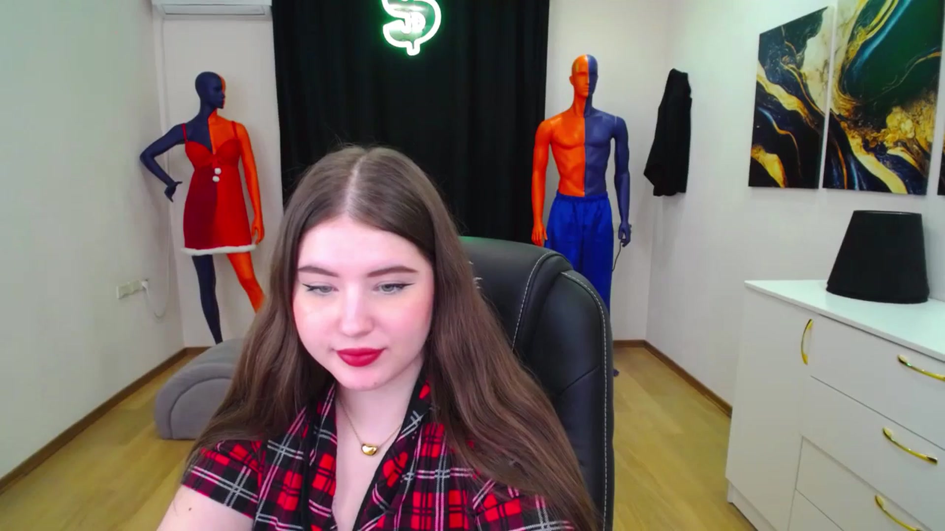 Gallery image thumbnail from AdmireMyEyes's myfreecams stream on, 02/09/2025, 01:04 image 15 of 20