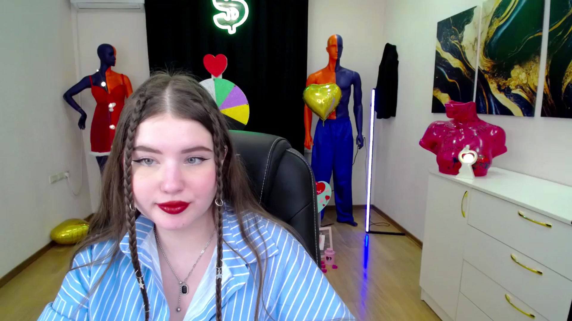 Gallery image thumbnail from AdmireMyEyes's myfreecams stream on, 02/13/2025, 09:56 image 1 of 20