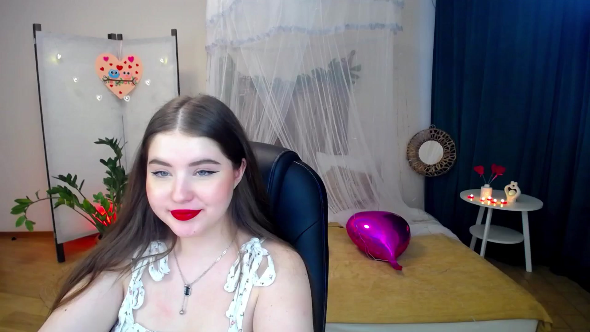 Gallery image thumbnail from AdmireMyEyes's myfreecams stream on, 02/14/2025, 09:07 image 1 of 20
