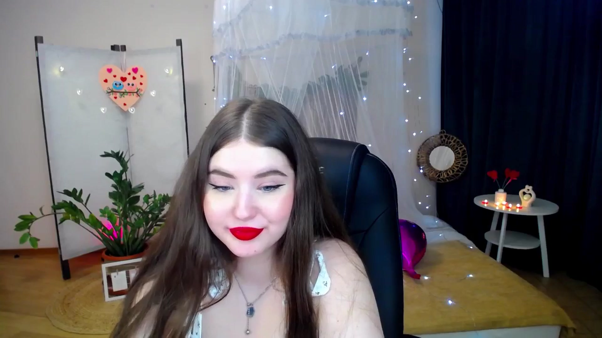 Gallery image thumbnail from AdmireMyEyes's myfreecams stream on, 02/14/2025, 09:07 image 18 of 20