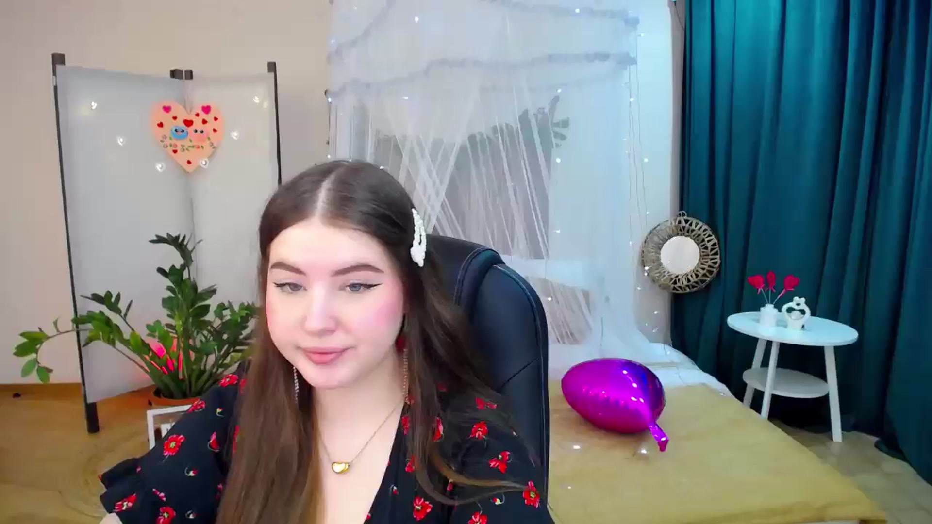 Gallery image thumbnail from AdmireMyEyes's myfreecams stream on, 02/15/2025, 11:04 image 7 of 20
