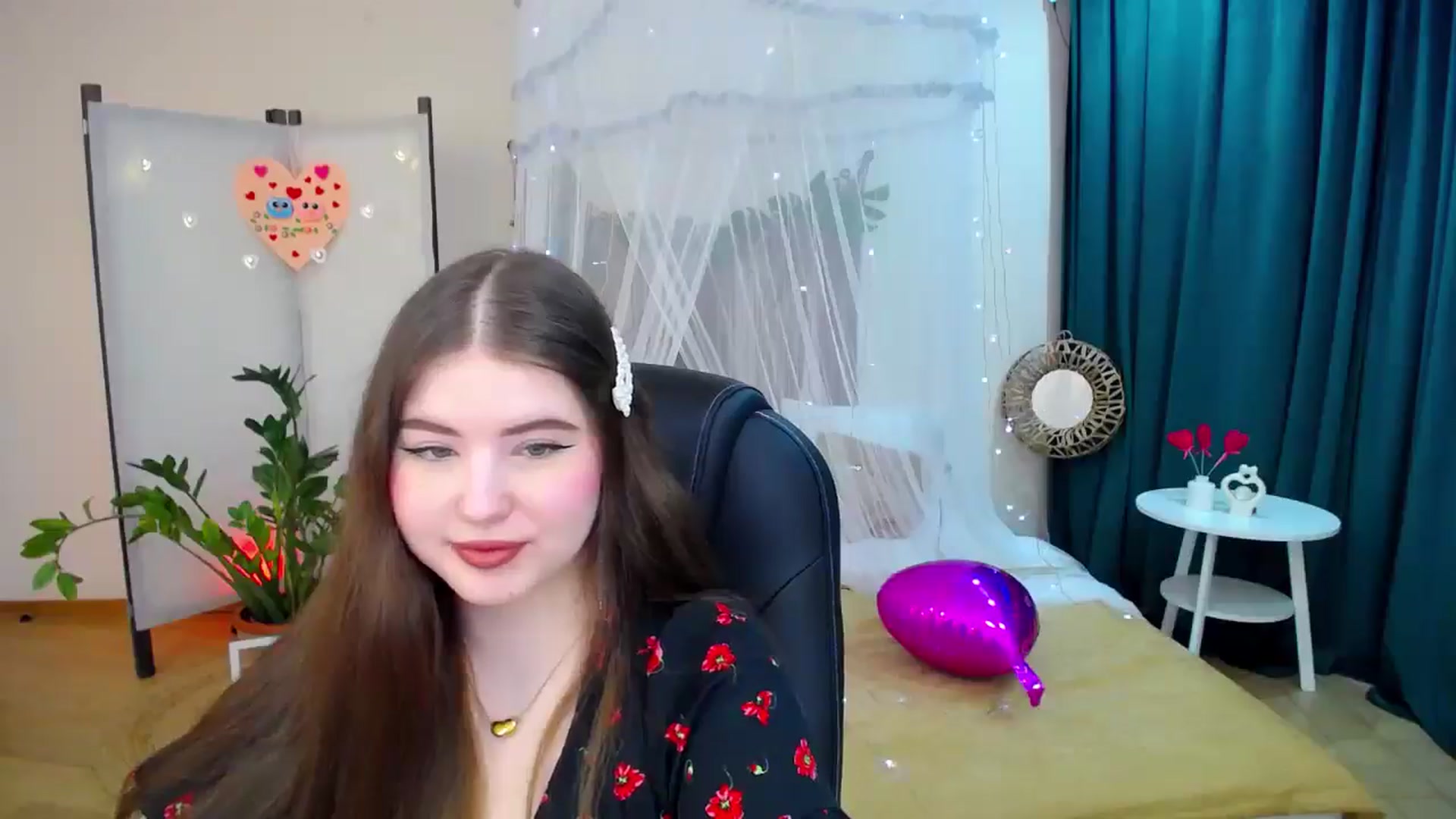Gallery image thumbnail from AdmireMyEyes's myfreecams stream on, 02/15/2025, 11:04 image 15 of 20