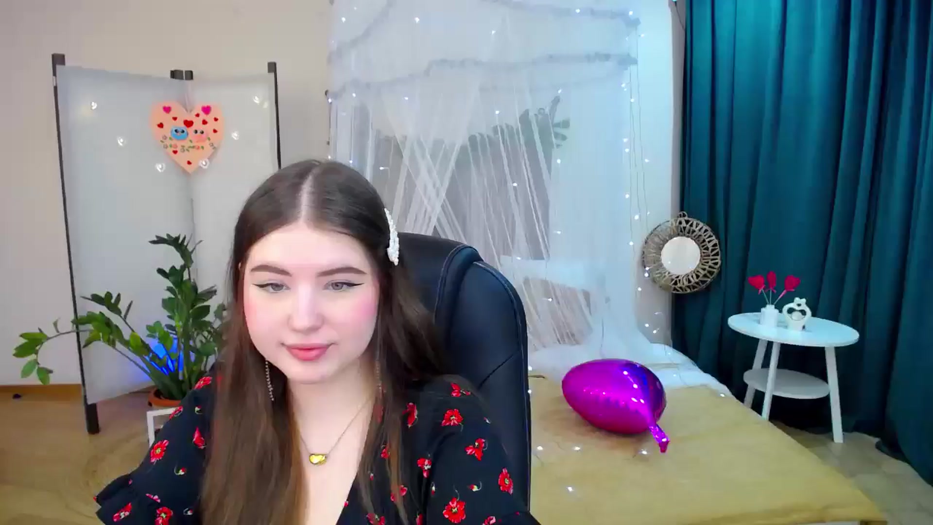 Gallery image thumbnail from AdmireMyEyes's myfreecams stream on, 02/15/2025, 11:04 image 8 of 20
