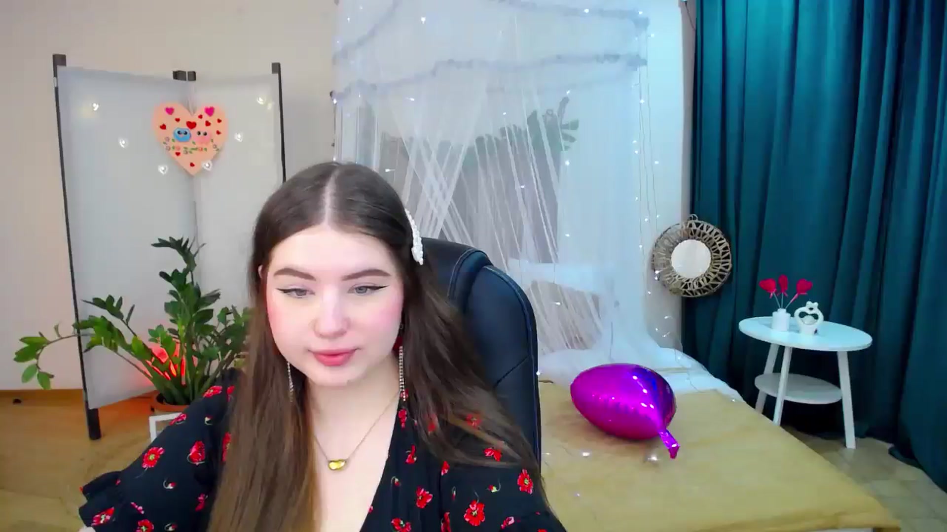 Gallery image thumbnail from AdmireMyEyes's myfreecams stream on, 02/15/2025, 11:04 image 5 of 20