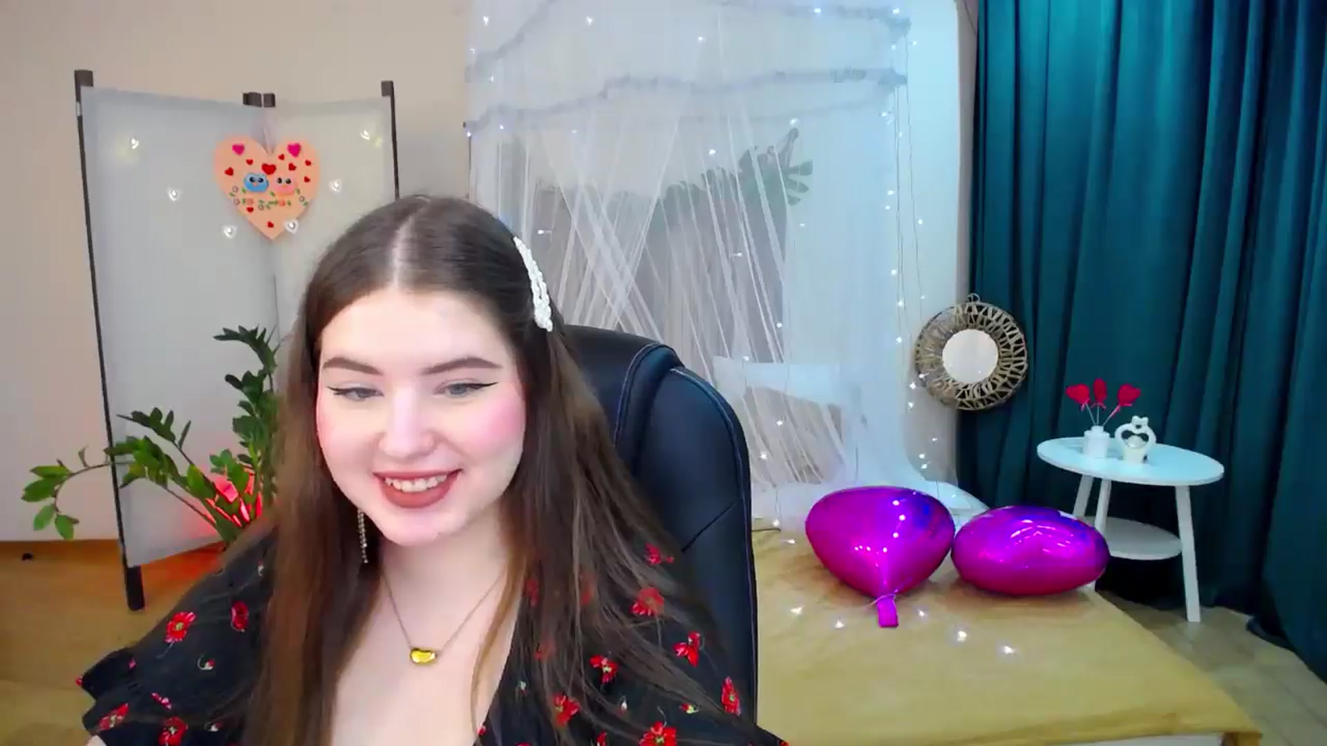Gallery image thumbnail from AdmireMyEyes's myfreecams stream on, 02/15/2025, 12:47 image 9 of 20