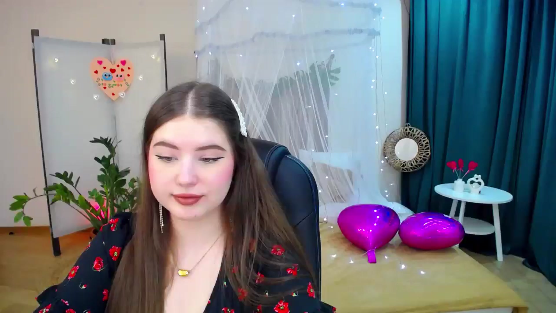 Gallery image thumbnail from AdmireMyEyes's myfreecams stream on, 02/15/2025, 12:47 image 1 of 20