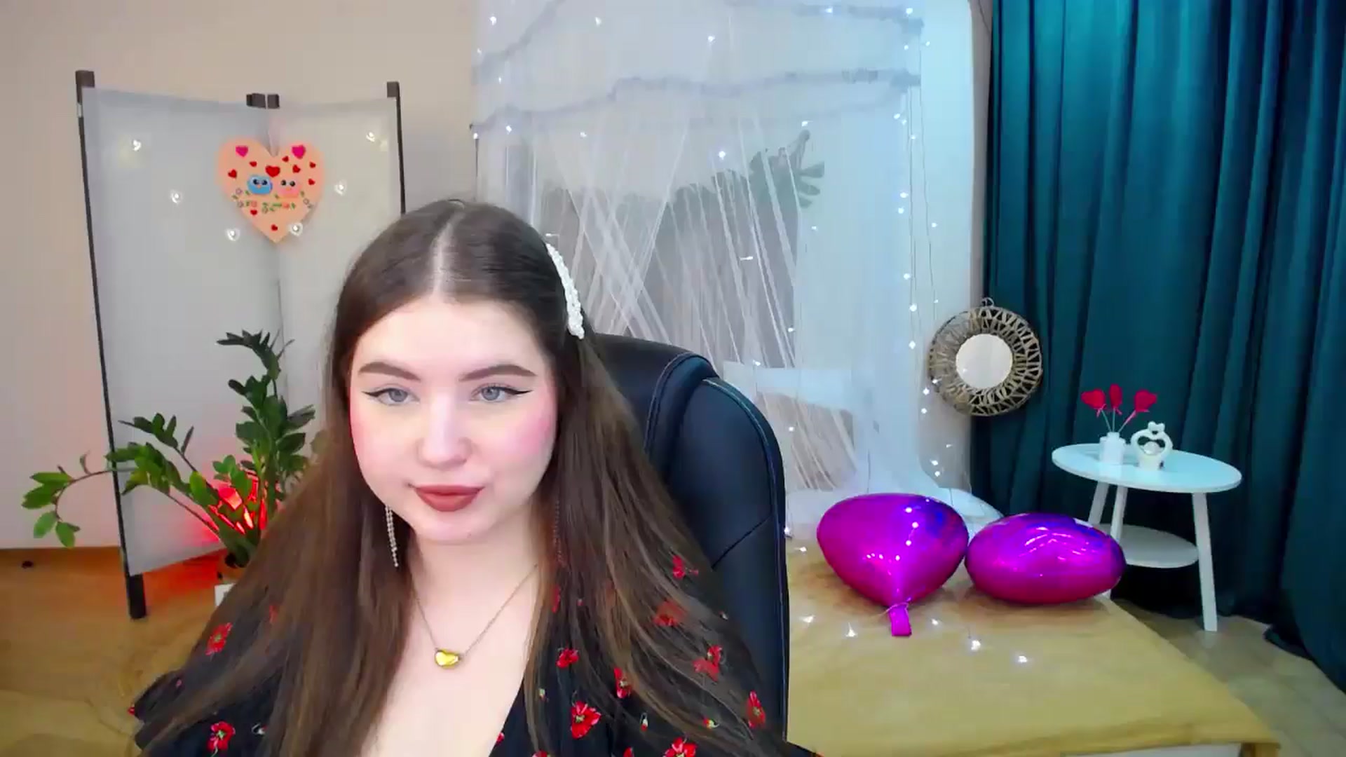 Gallery image thumbnail from AdmireMyEyes's myfreecams stream on, 02/15/2025, 12:47 image 6 of 20