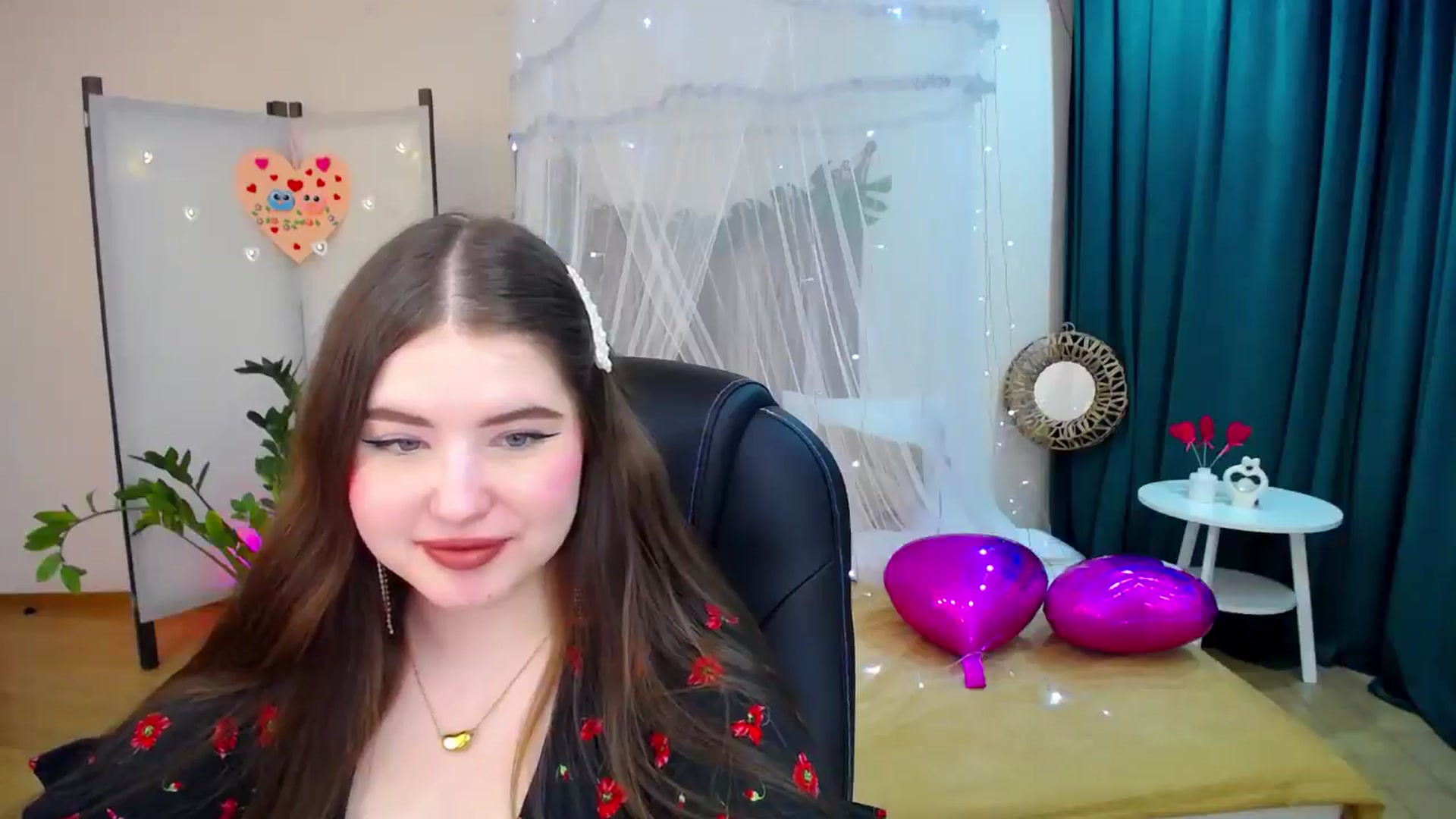 Gallery image thumbnail from AdmireMyEyes's myfreecams stream on, 02/15/2025, 12:47 image 8 of 20
