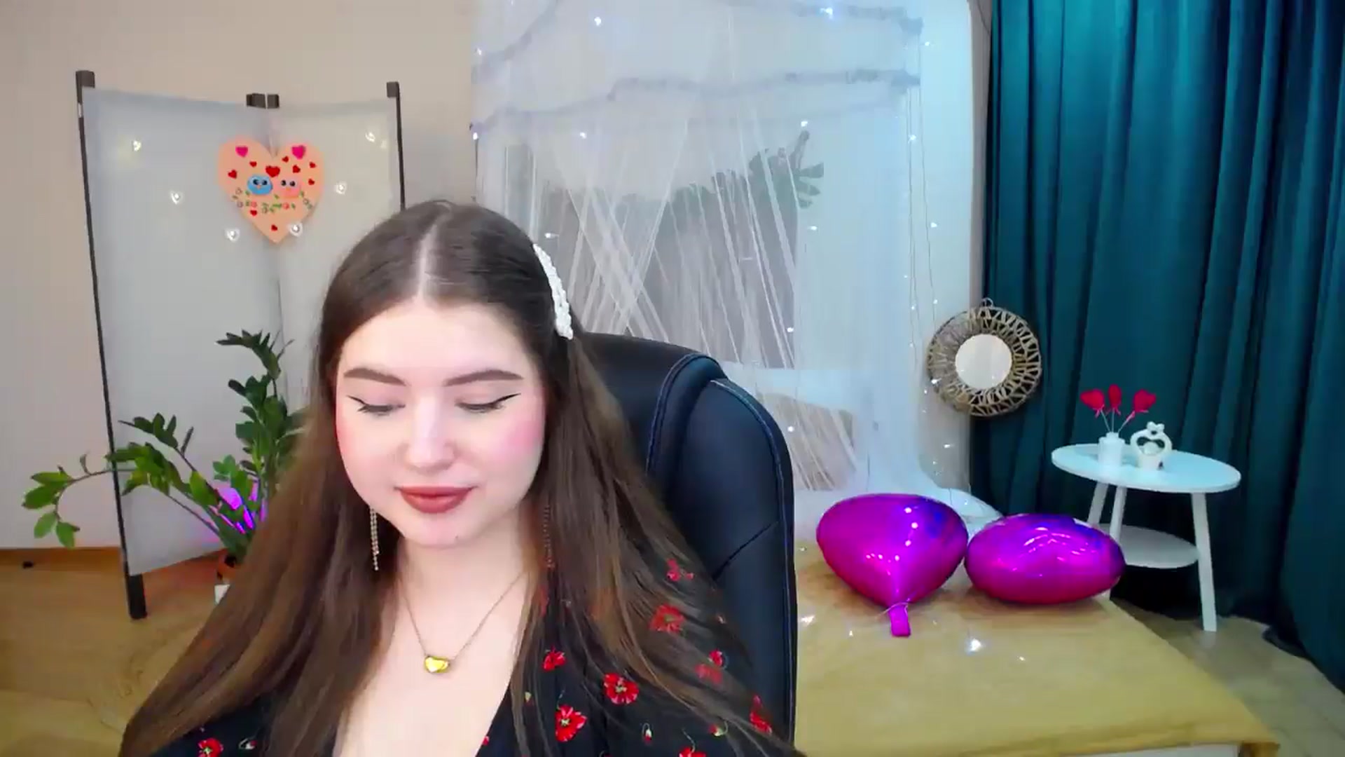 Gallery image thumbnail from AdmireMyEyes's myfreecams stream on, 02/15/2025, 12:47 image 5 of 20