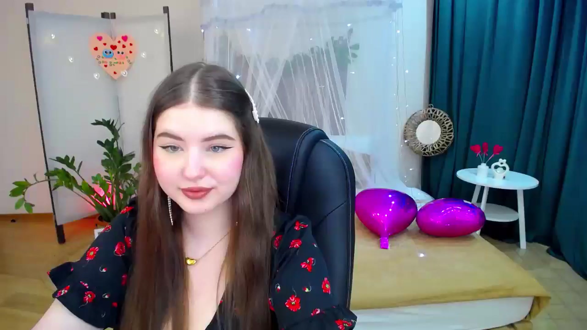 Gallery image thumbnail from AdmireMyEyes's myfreecams stream on, 02/15/2025, 14:37 image 1 of 20