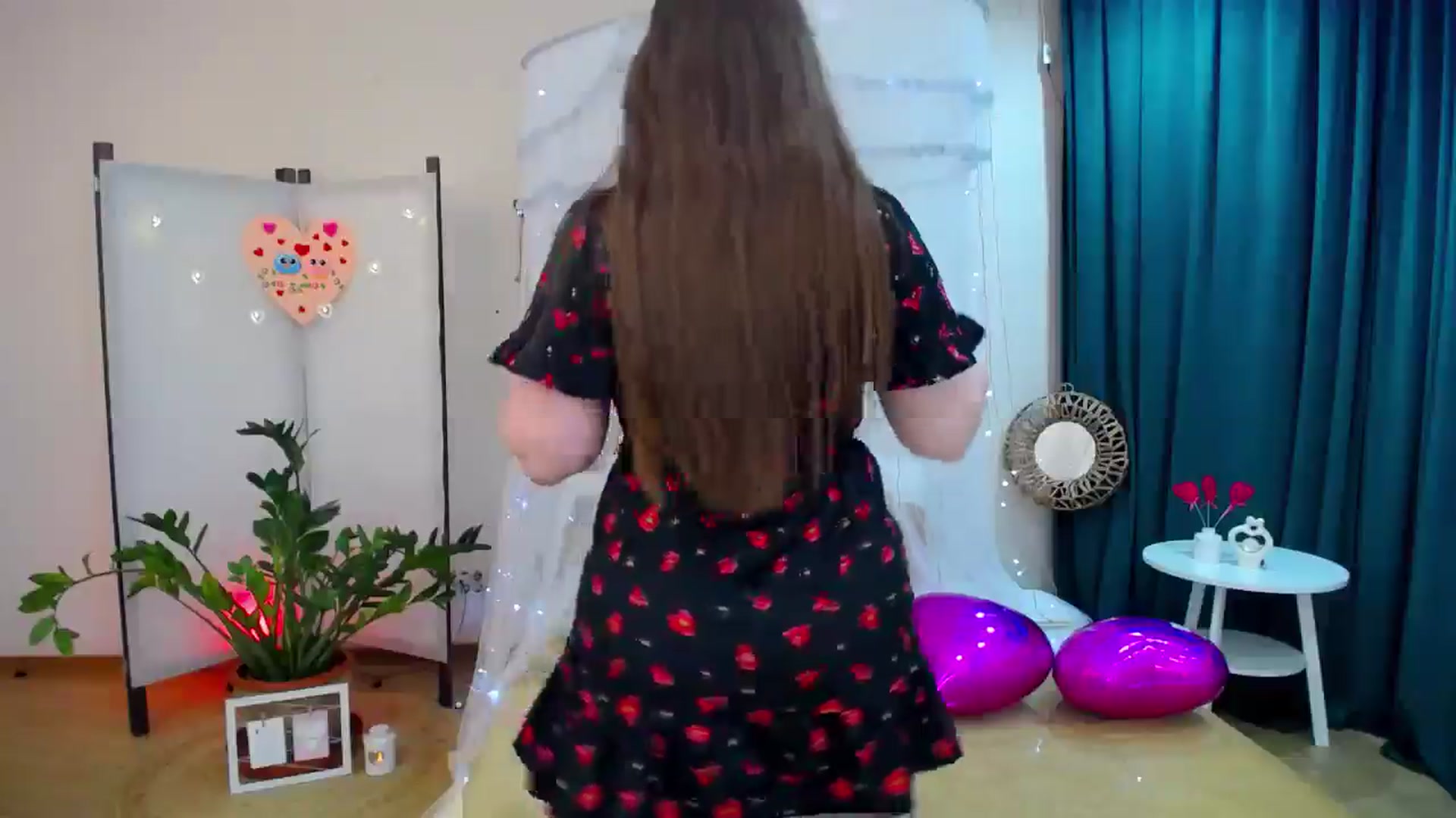 Gallery image thumbnail from AdmireMyEyes's myfreecams stream on, 02/15/2025, 14:37 image 17 of 20