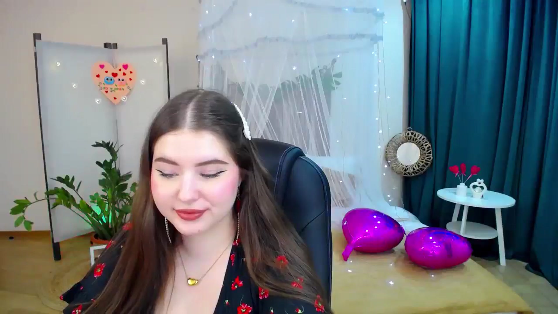 Gallery image thumbnail from AdmireMyEyes's myfreecams stream on, 02/15/2025, 16:41 image 19 of 20