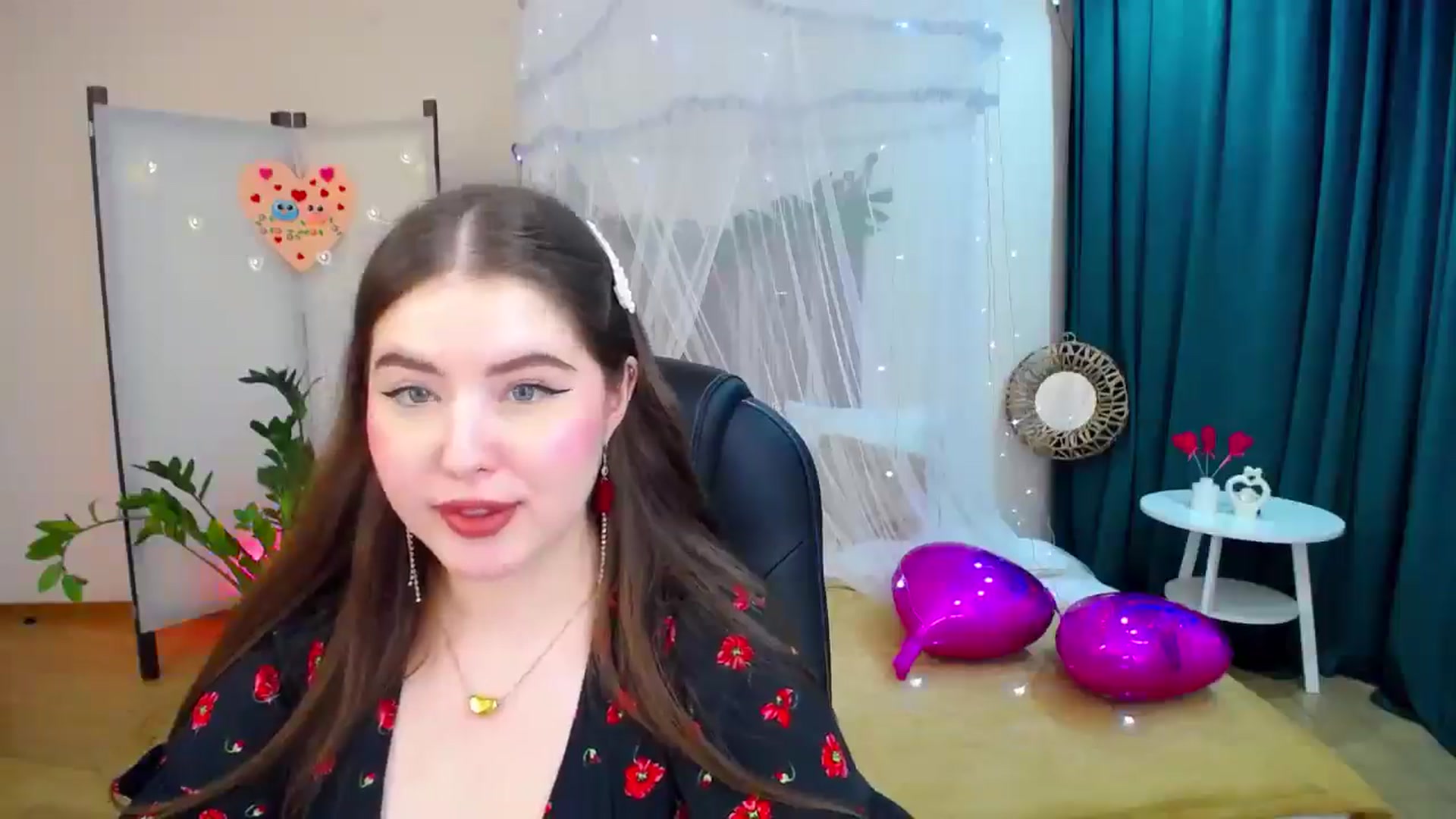 Gallery image thumbnail from AdmireMyEyes's myfreecams stream on, 02/15/2025, 16:41 image 16 of 20