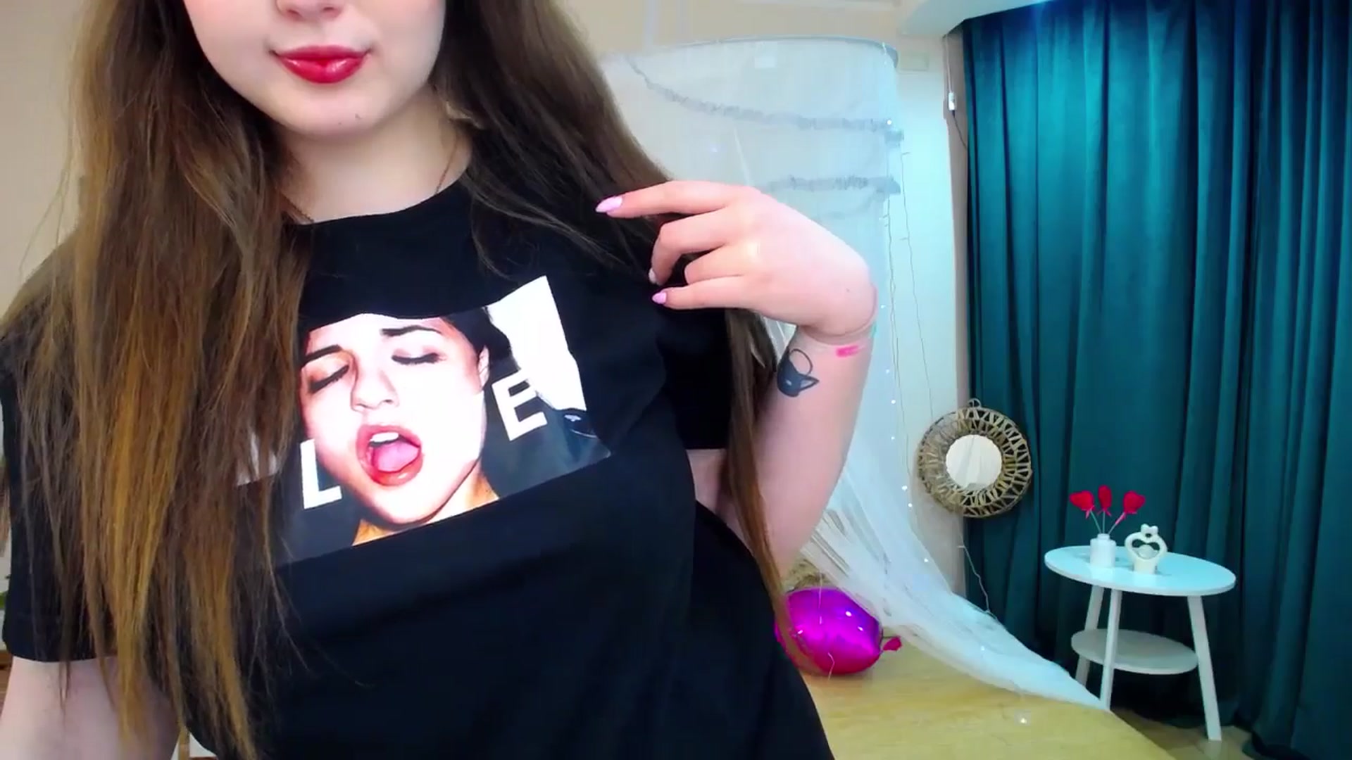 Gallery image thumbnail from AdmireMyEyes's myfreecams stream on, 02/17/2025, 19:11 image 19 of 20