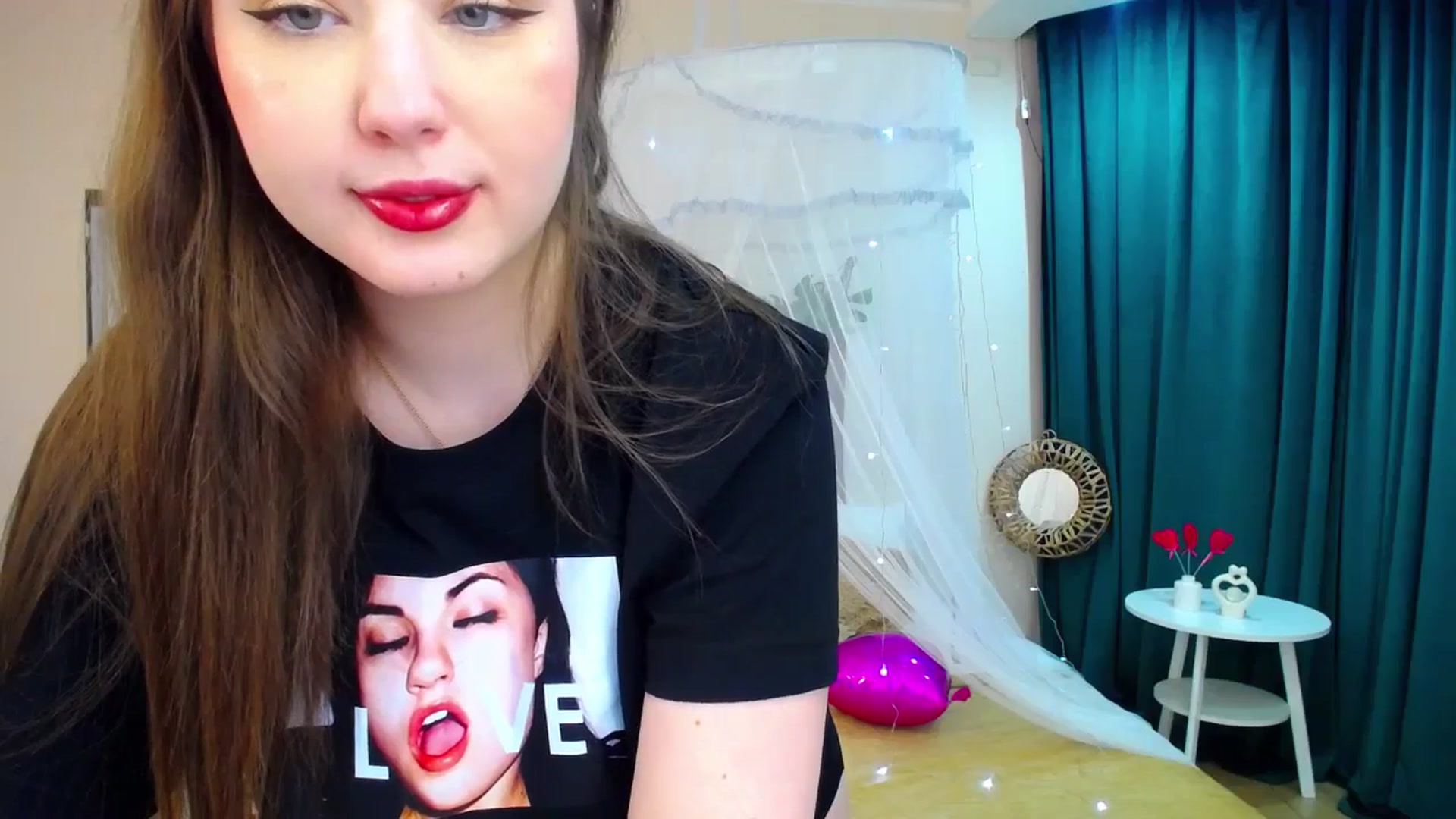 Gallery image thumbnail from AdmireMyEyes's myfreecams stream on, 02/17/2025, 19:11 image 18 of 20
