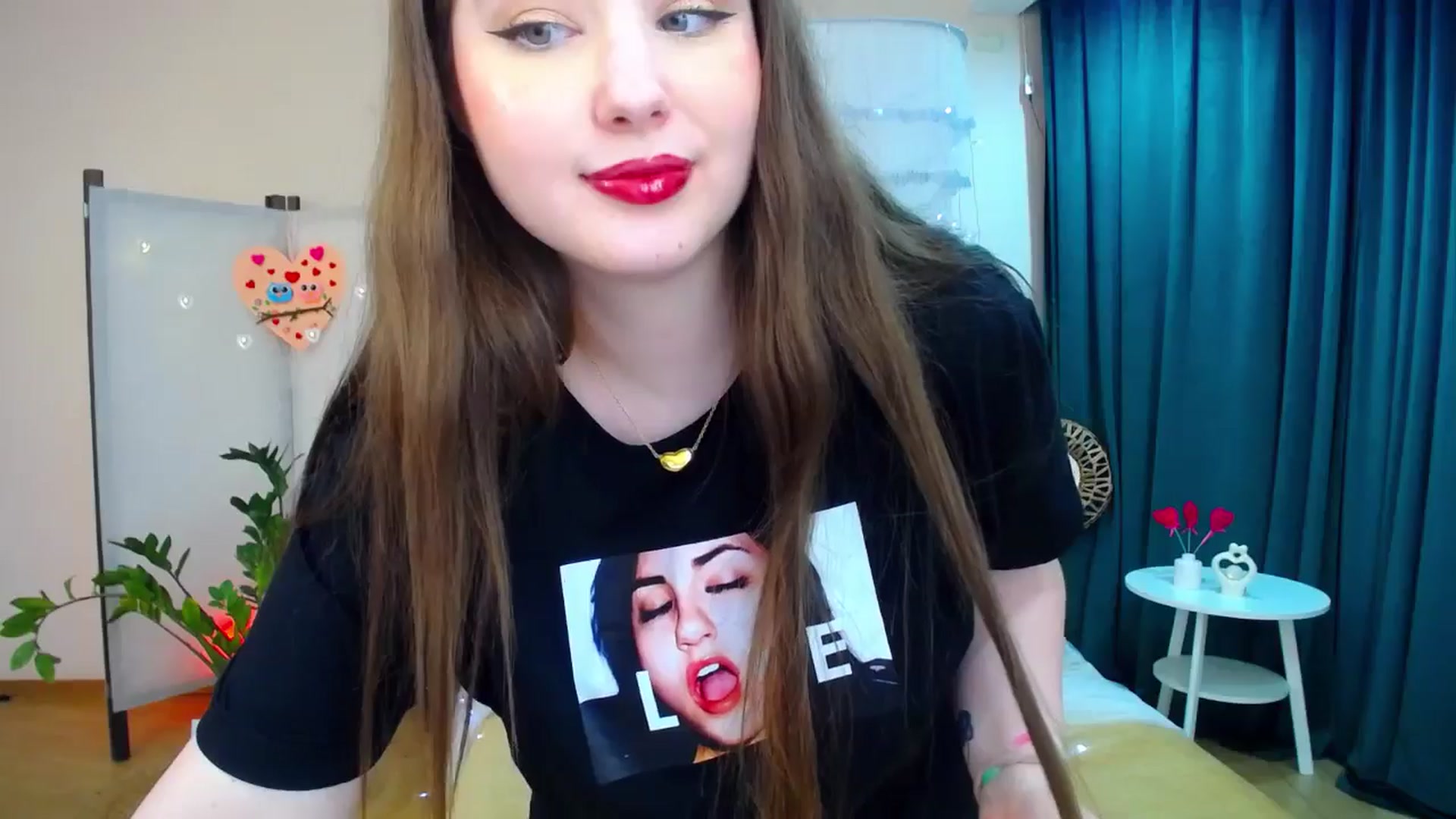 Gallery image thumbnail from AdmireMyEyes's myfreecams stream on, 02/17/2025, 21:13 image 20 of 20
