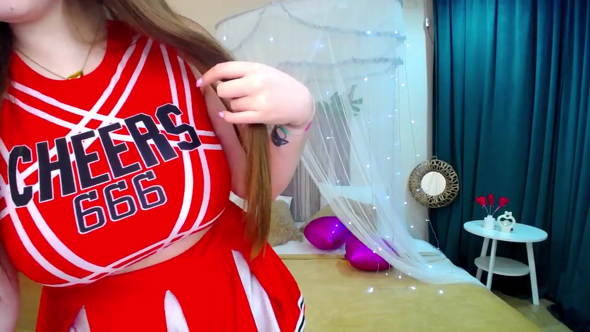 Gallery image thumbnail from AdmireMyEyes's myfreecams stream on, 02/18/2025, 21:43 image 13 of 20