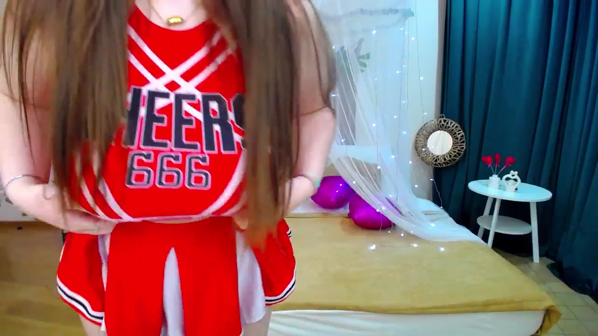 Gallery image thumbnail from AdmireMyEyes's myfreecams stream on, 02/18/2025, 21:43 image 9 of 20