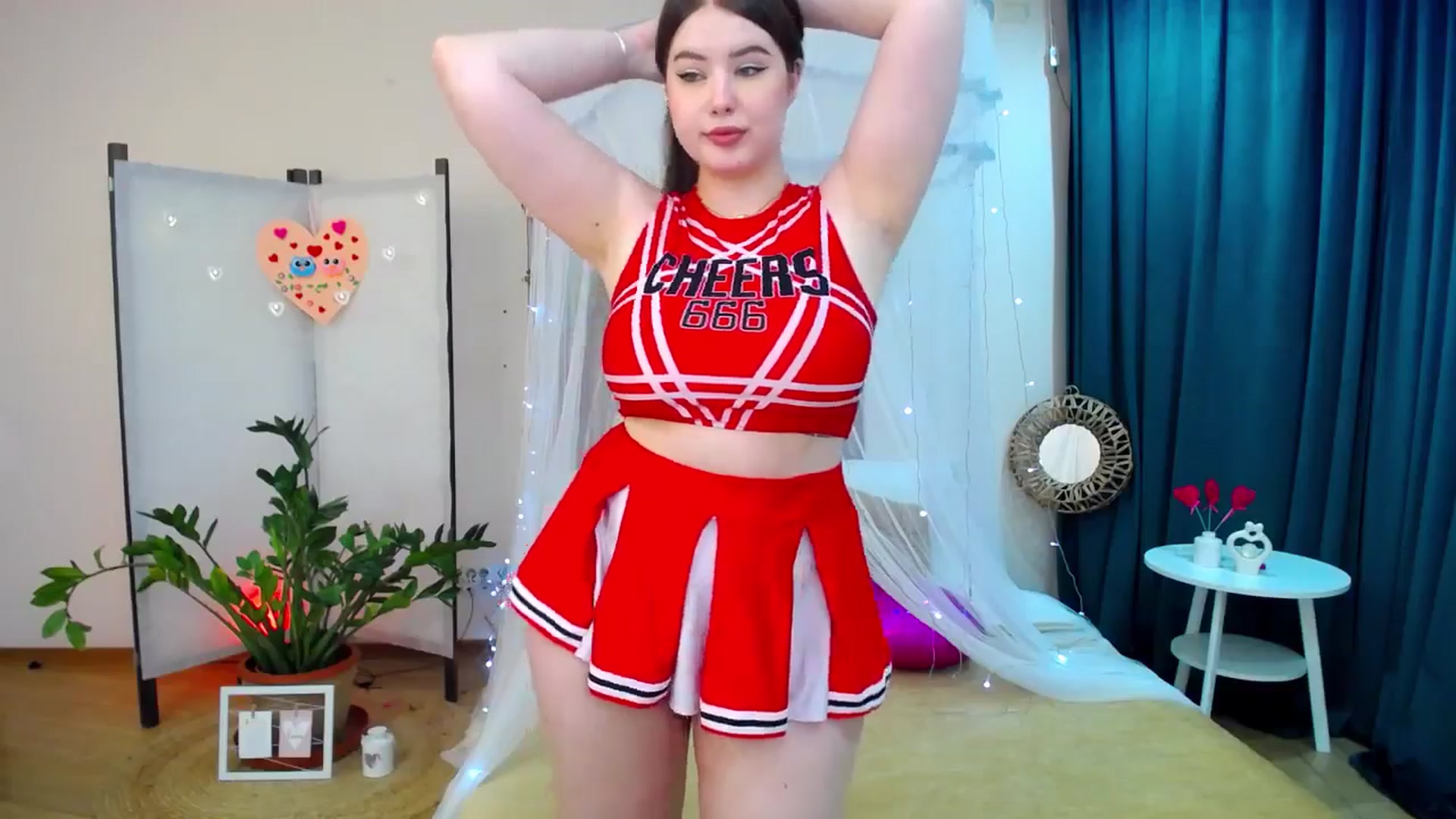 Gallery image thumbnail from AdmireMyEyes's myfreecams stream on, 02/18/2025, 21:43 image 14 of 20