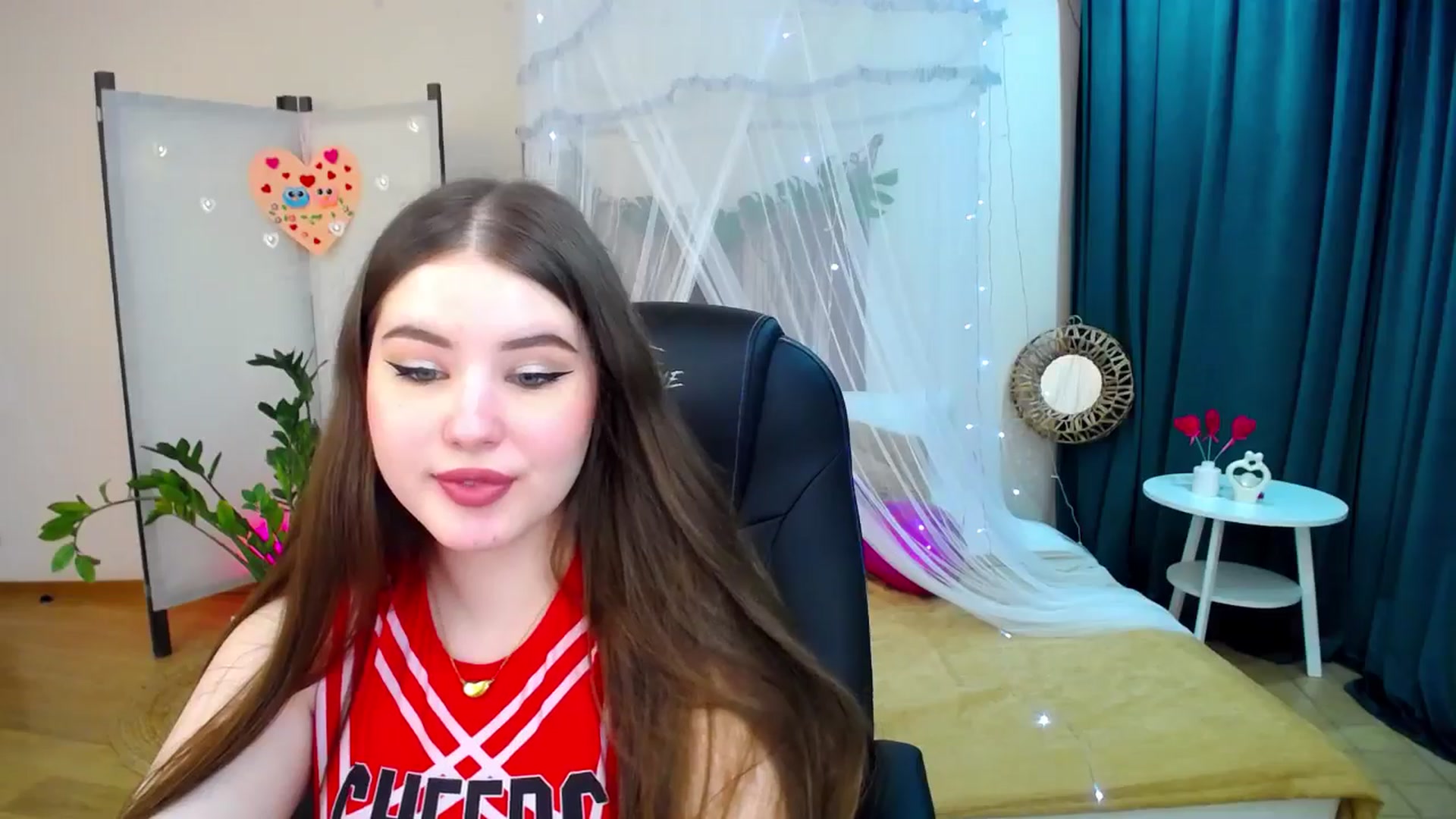 Gallery image thumbnail from AdmireMyEyes's myfreecams stream on, 02/18/2025, 22:29 image 20 of 20