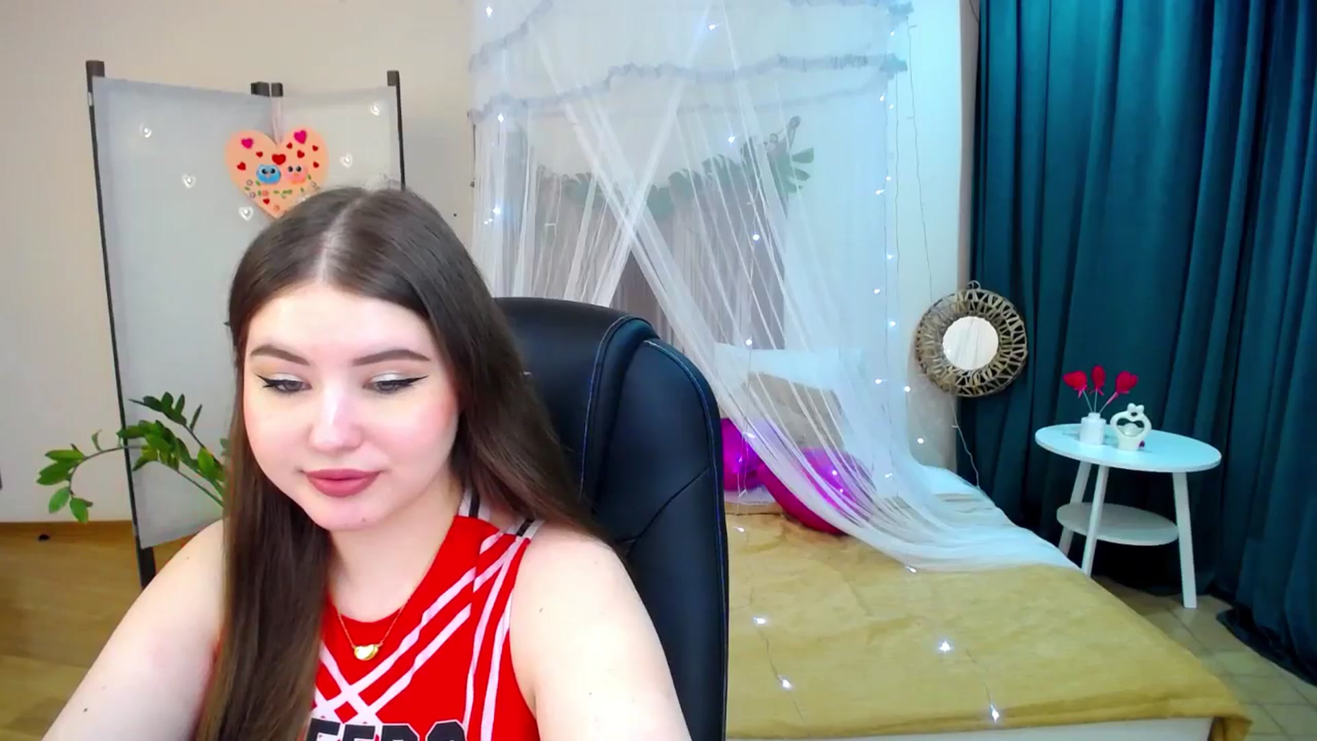Gallery image thumbnail from AdmireMyEyes's myfreecams stream on, 02/18/2025, 22:29 image 4 of 20