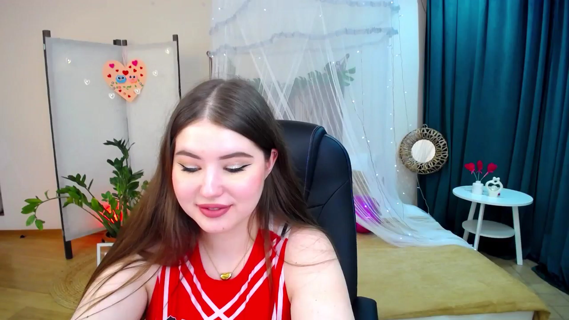 Gallery image thumbnail from AdmireMyEyes's myfreecams stream on, 02/18/2025, 23:46 image 9 of 20