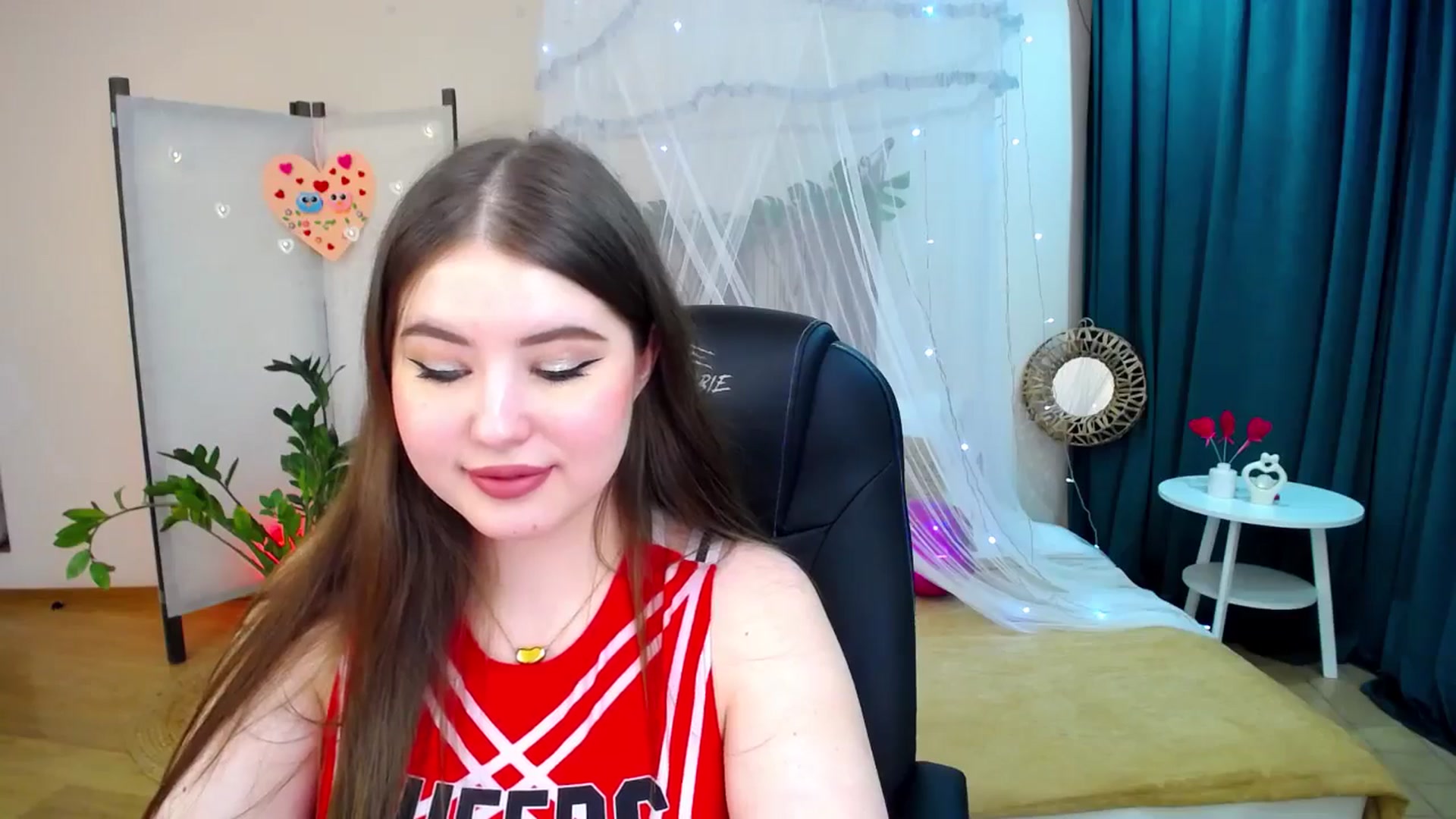 Gallery image thumbnail from AdmireMyEyes's myfreecams stream on, 02/18/2025, 23:46 image 11 of 20