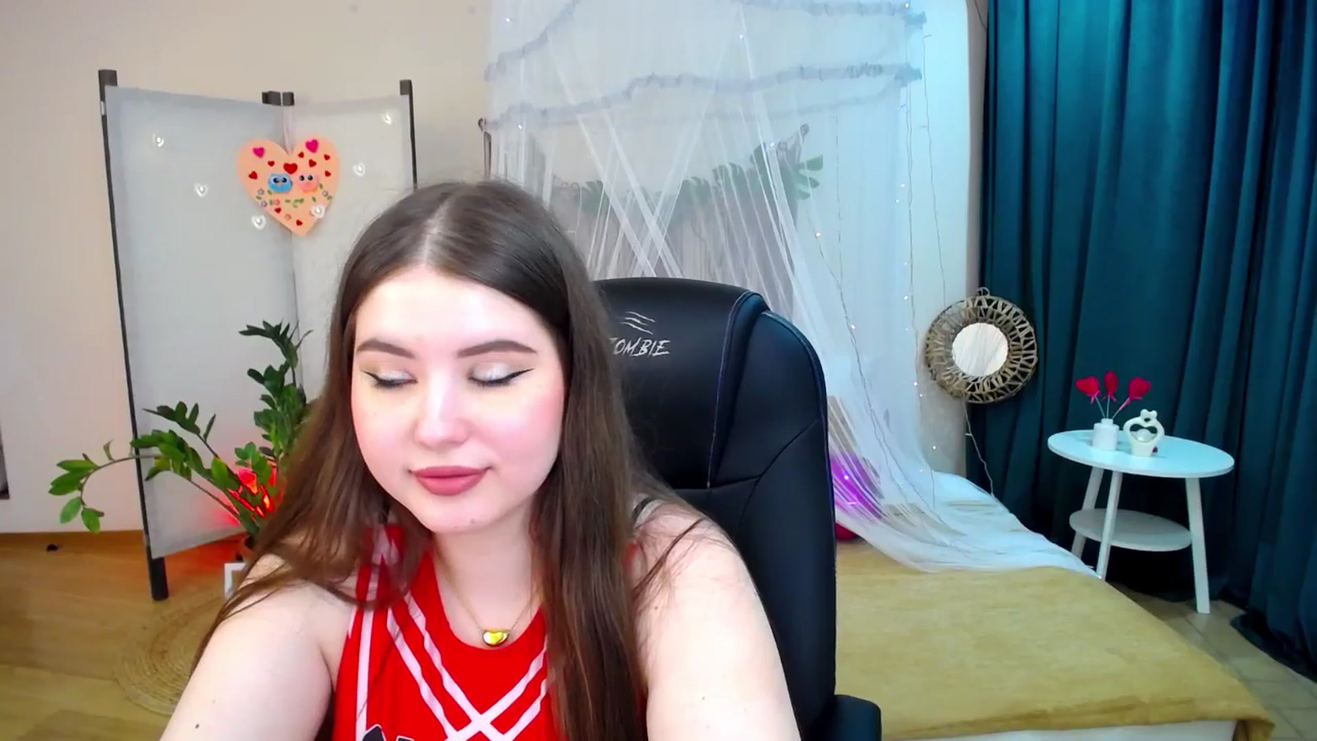 Gallery image thumbnail from AdmireMyEyes's myfreecams stream on, 02/18/2025, 23:46 image 8 of 20
